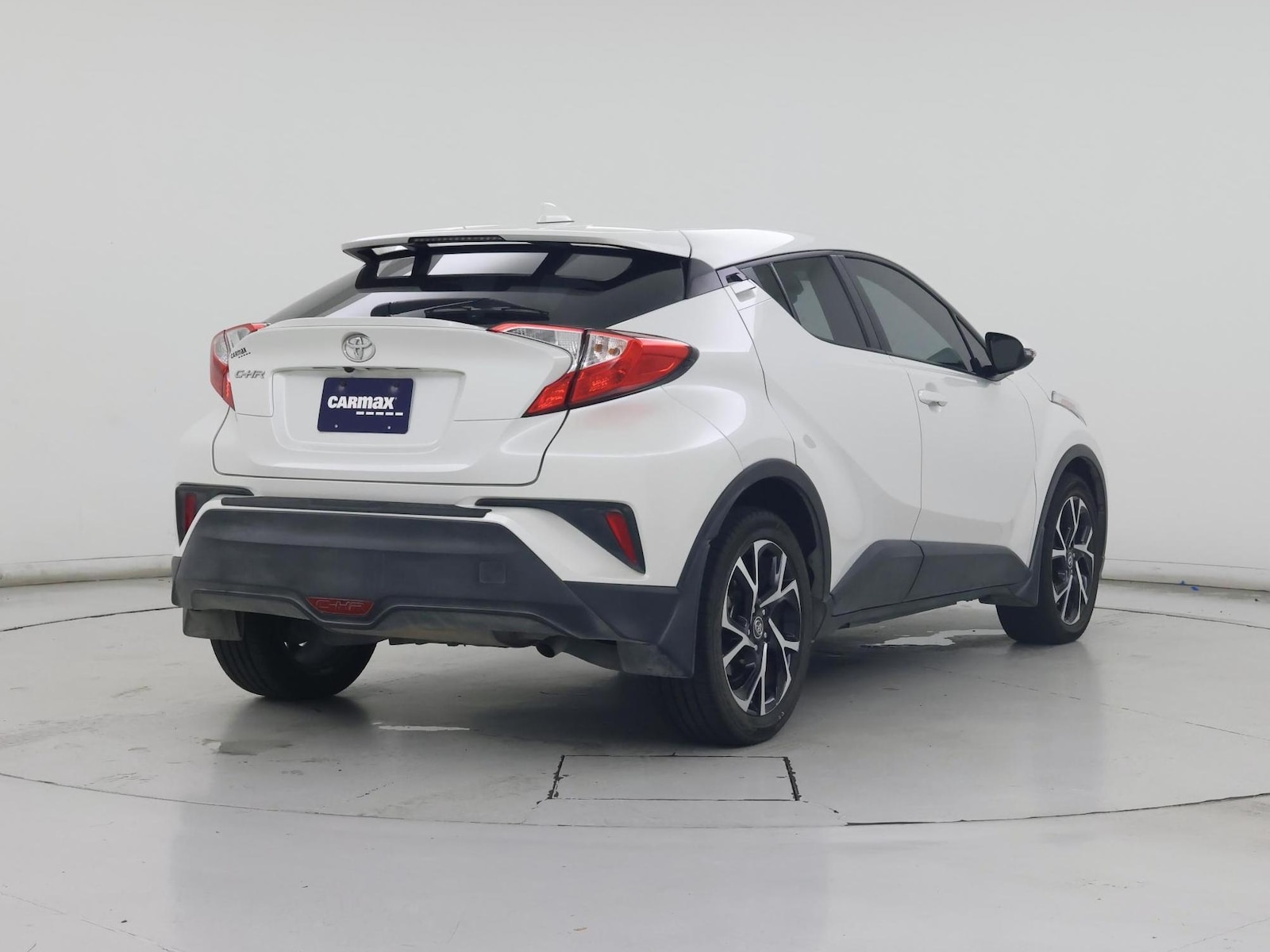 2018 Toyota C-HR XLE Premium - Photo 9