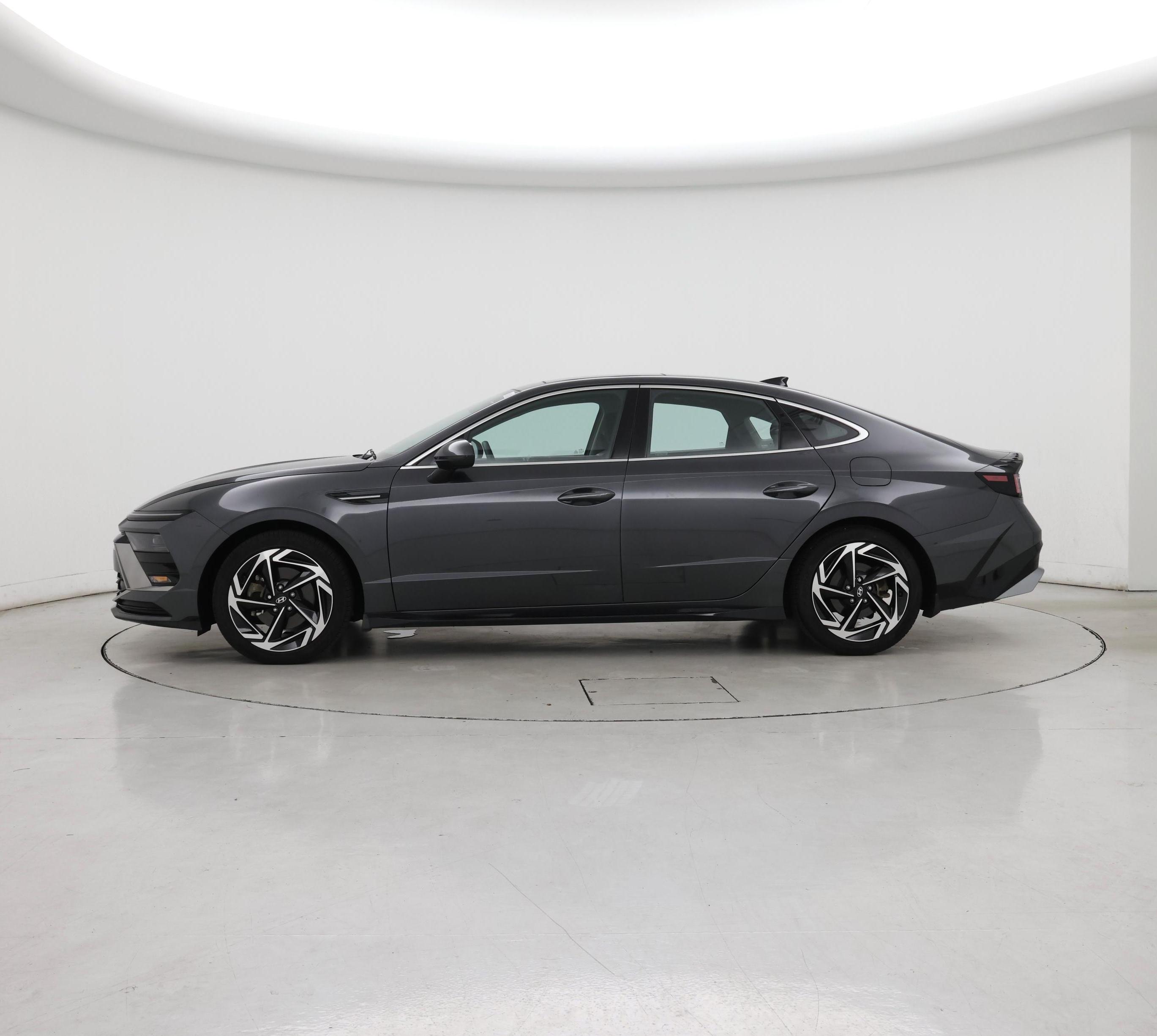 Thumbnail: 2024 Hyundai Sonata - 3