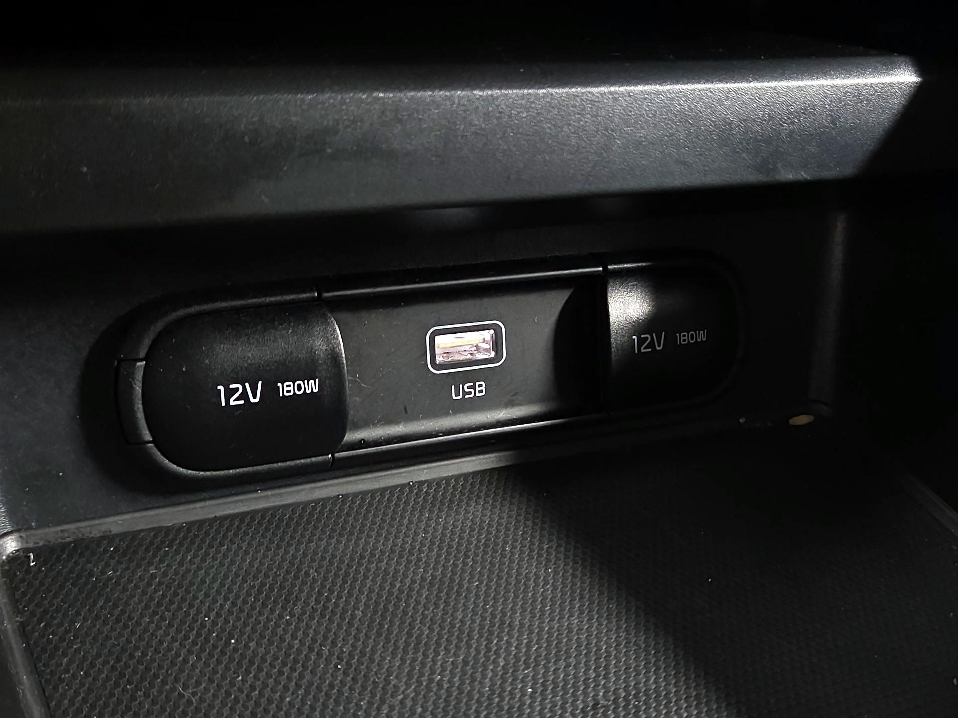 Thumbnail: 2024 Kia Soul - 16