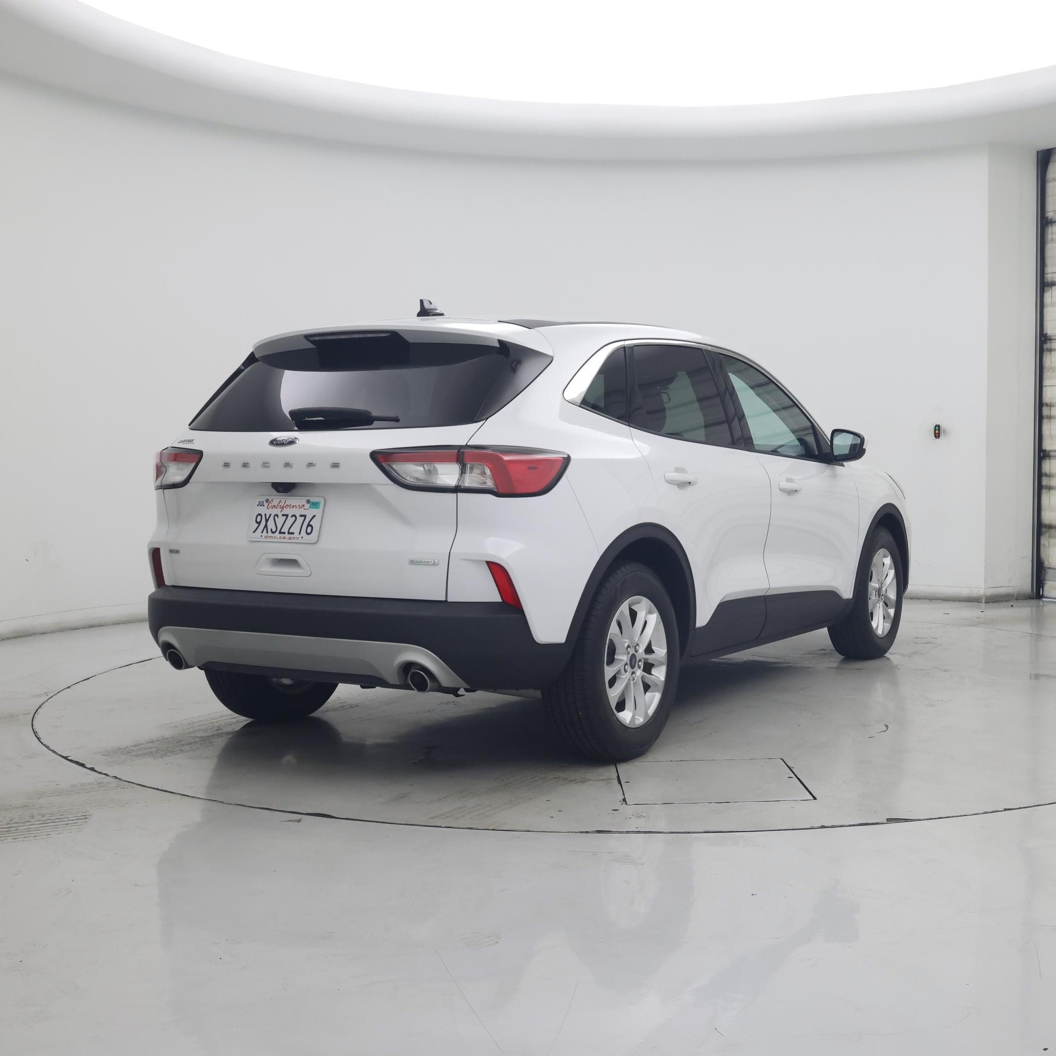 Thumbnail: 2020 Ford Escape - 8