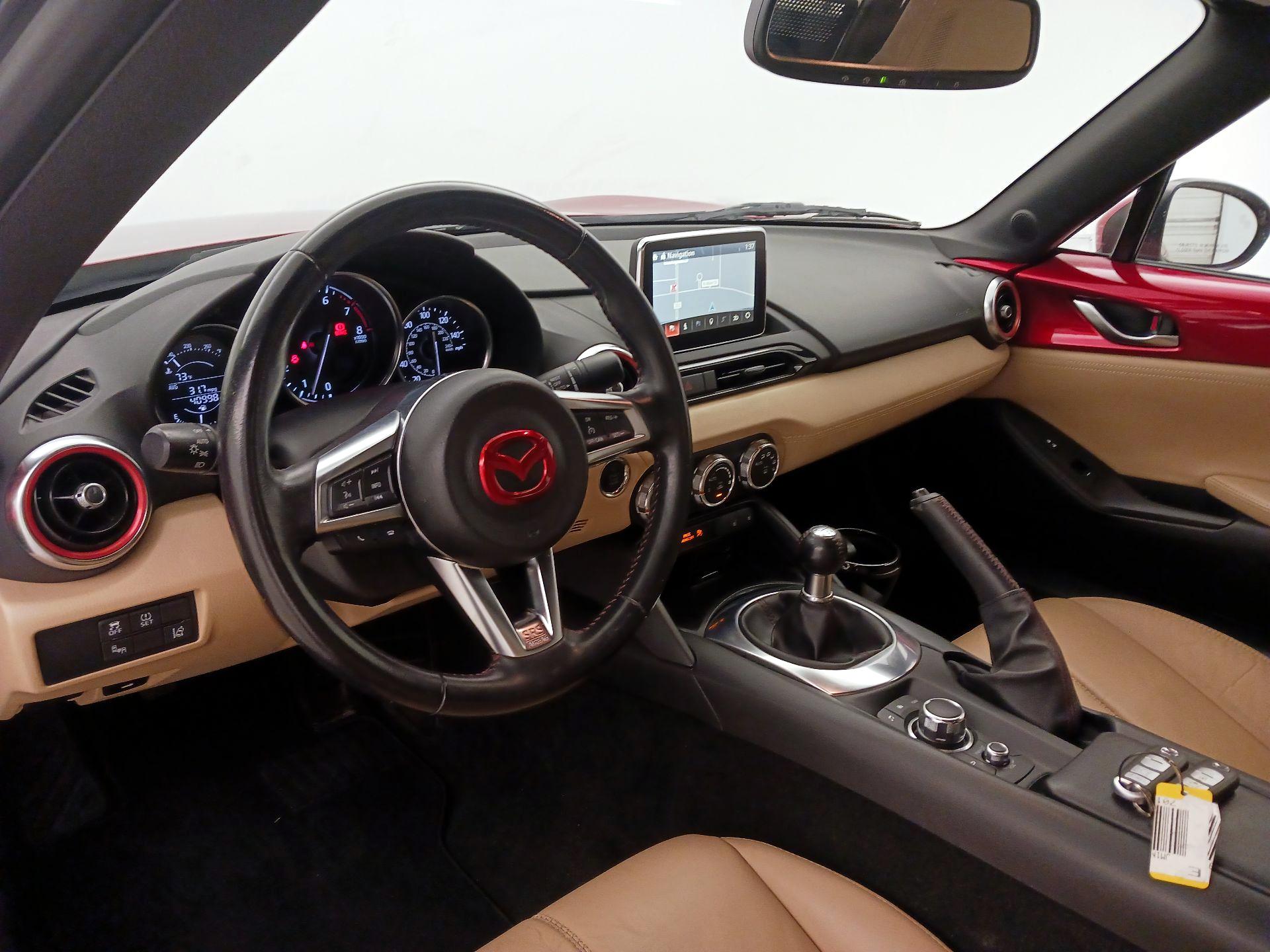 Thumbnail: 2016 Mazda MX-5 Miata - 9