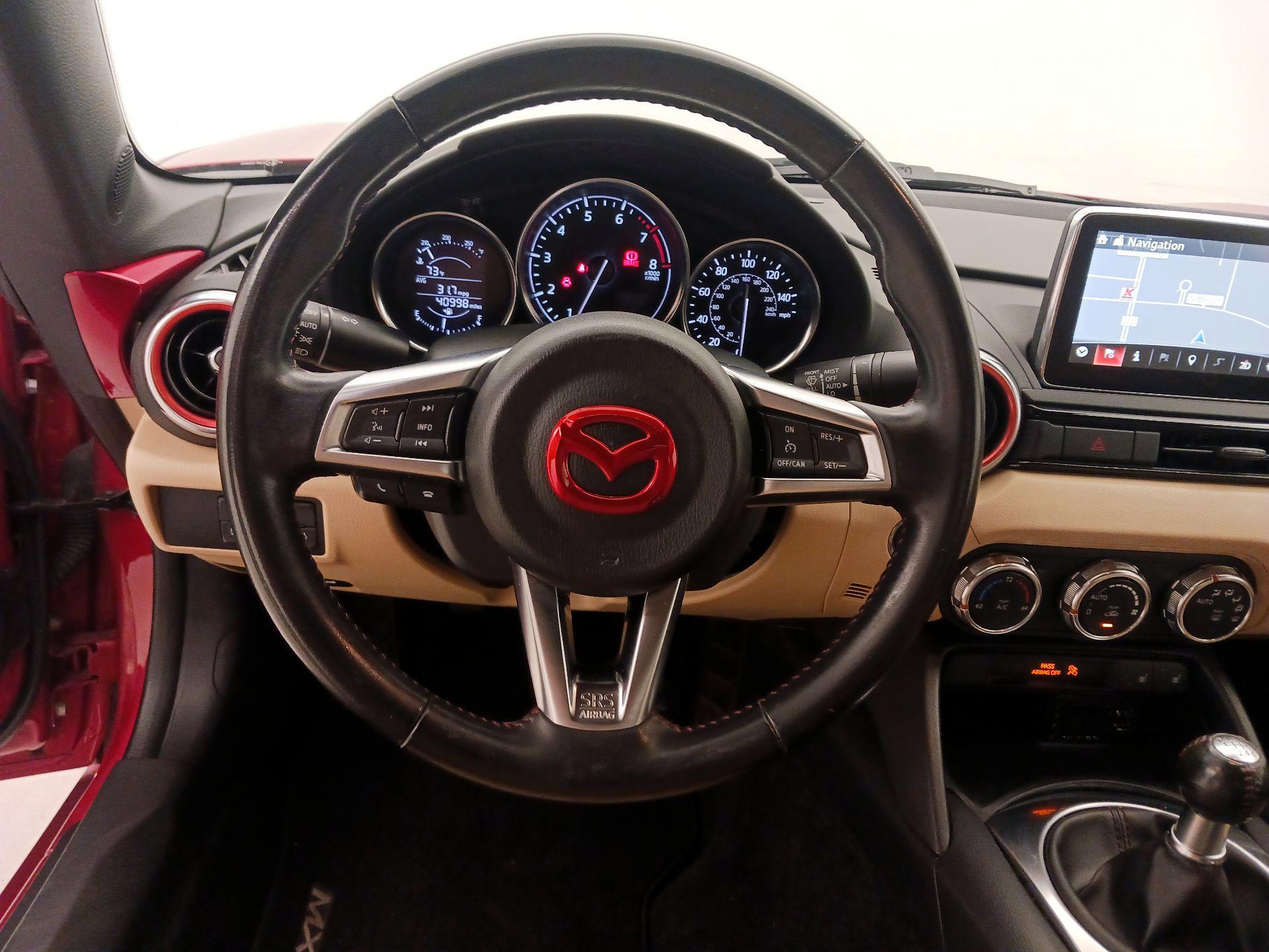Thumbnail: 2016 Mazda MX-5 Miata - 10