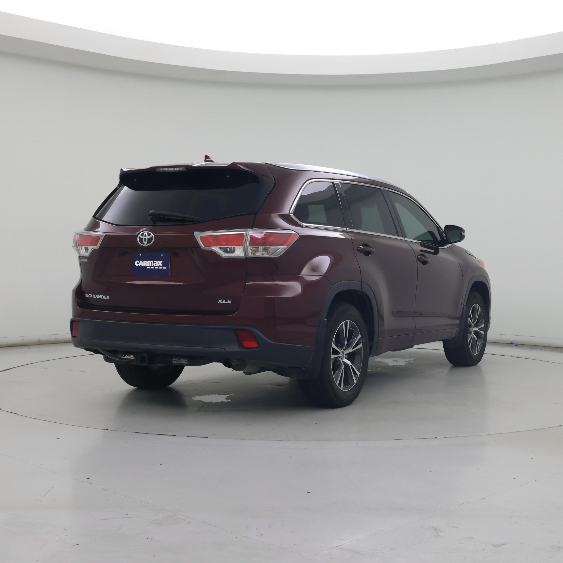 Thumbnail: 2016 Toyota Highlander - 8