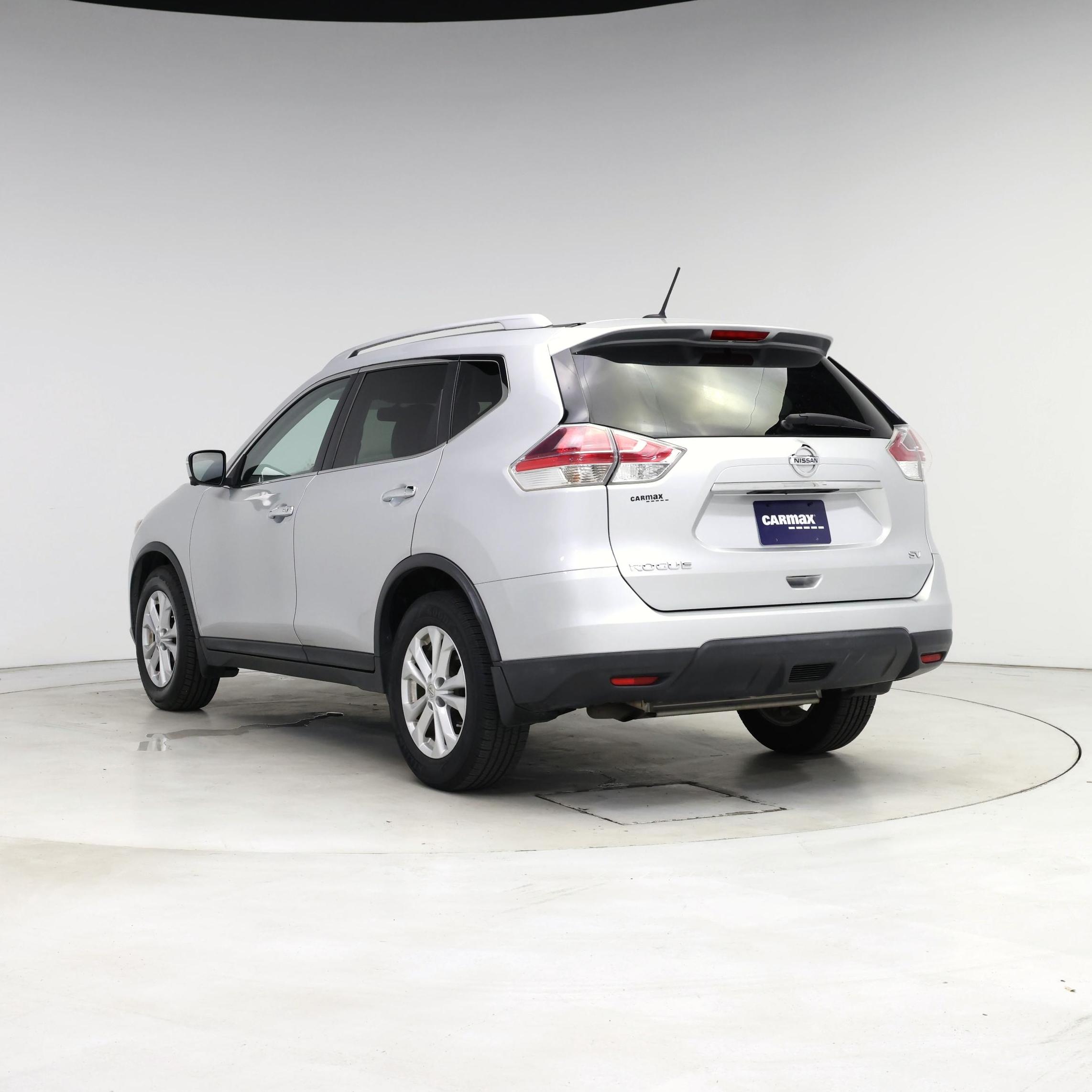 Thumbnail: 2015 Nissan Rogue - 2