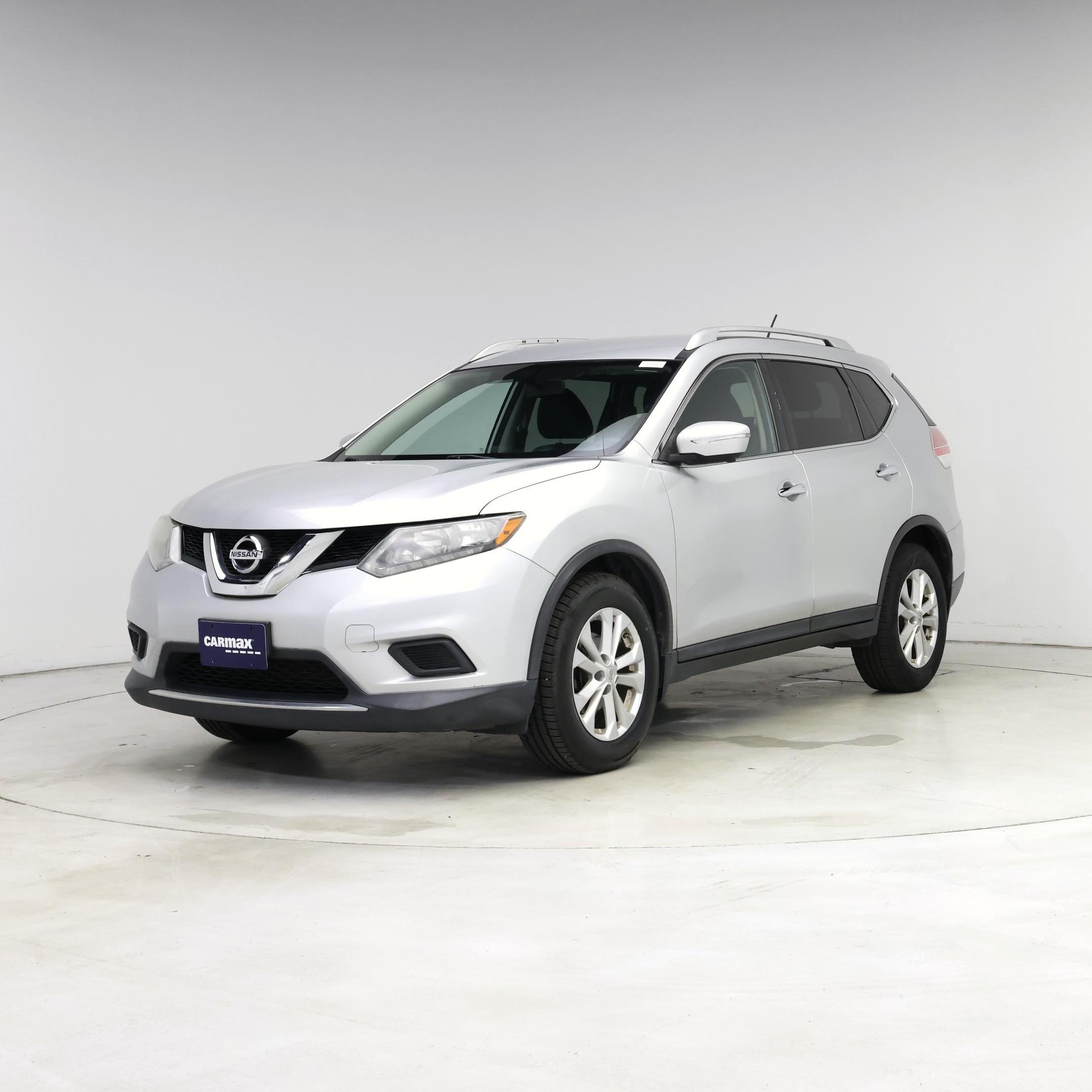 Thumbnail: 2015 Nissan Rogue - 4