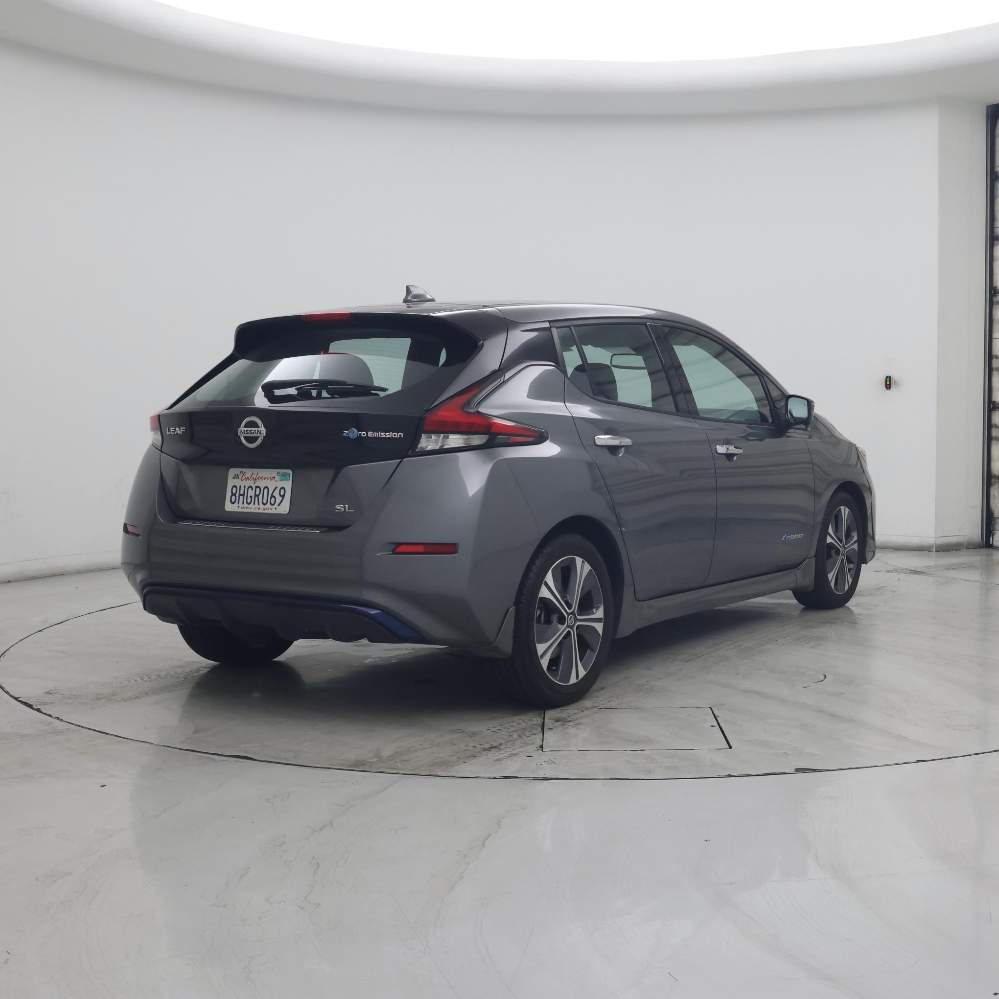 Thumbnail: 2019 Nissan Leaf - 8