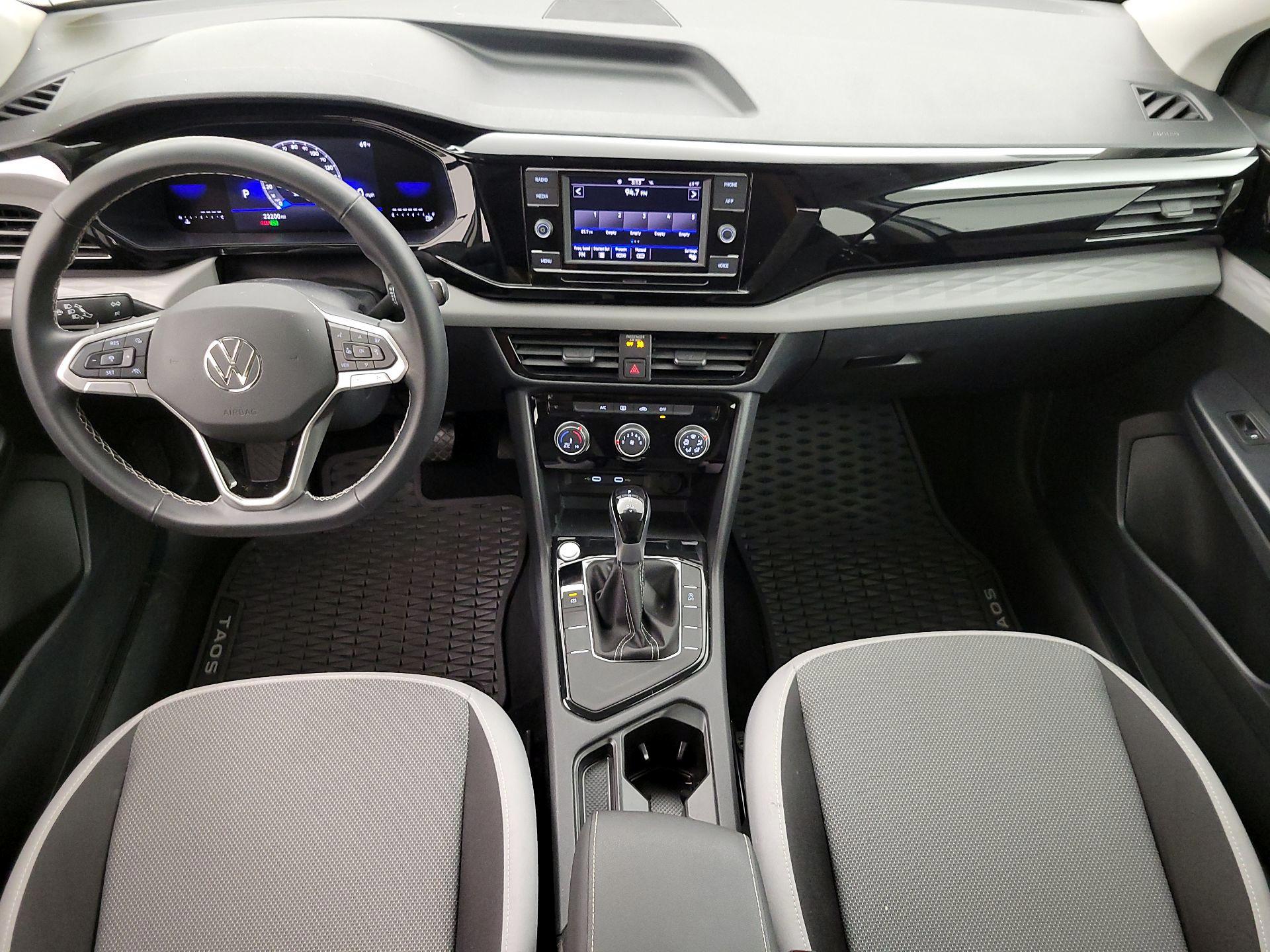 Thumbnail: 2024 Volkswagen Taos - 9