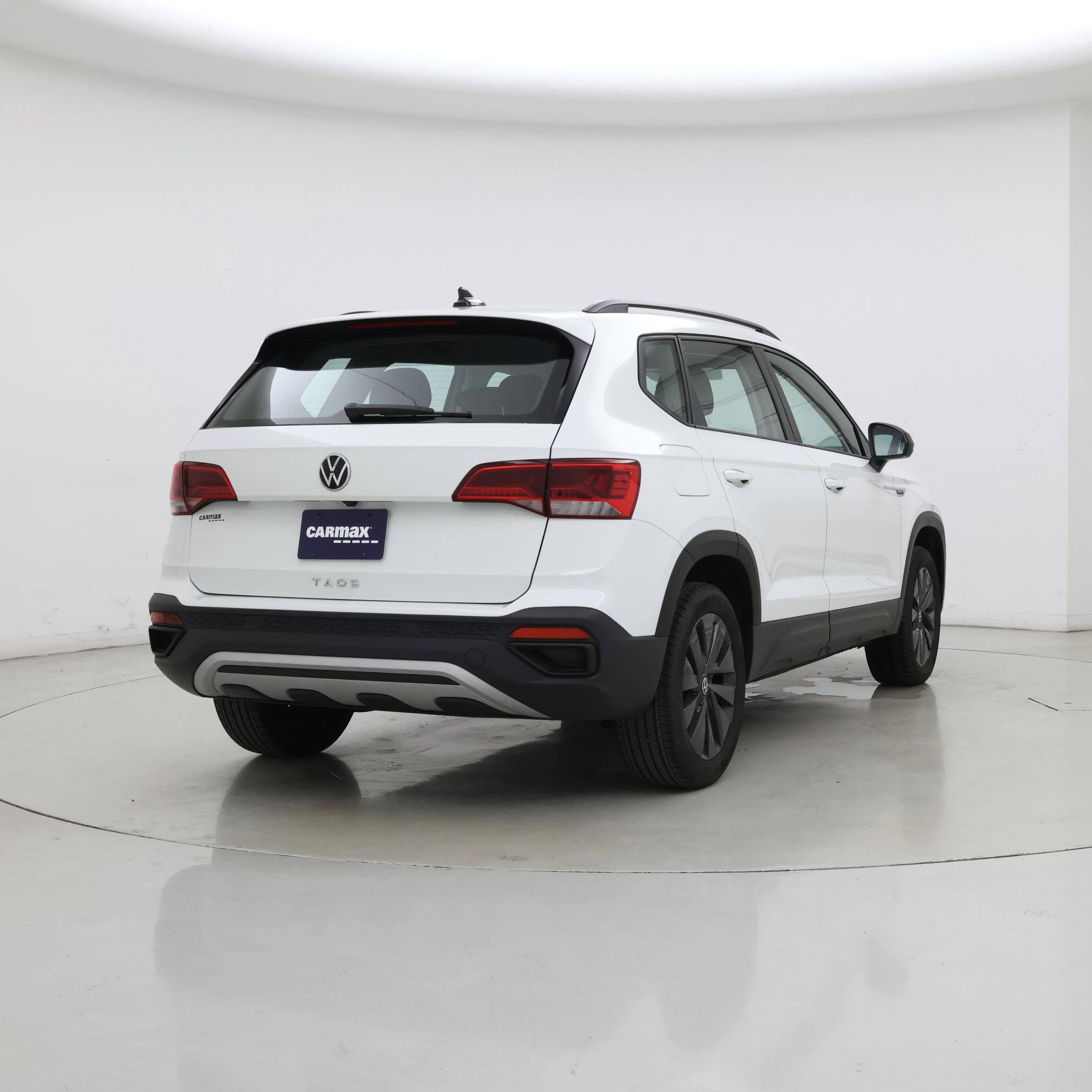 Thumbnail: 2024 Volkswagen Taos - 8