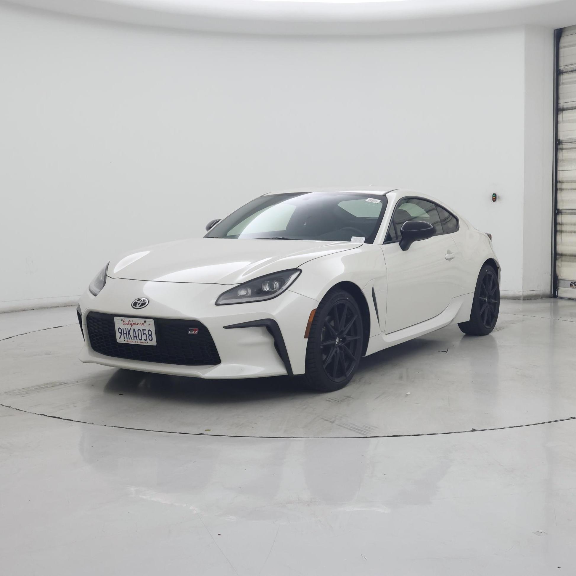 Thumbnail: 2023 Toyota GR86 - 4