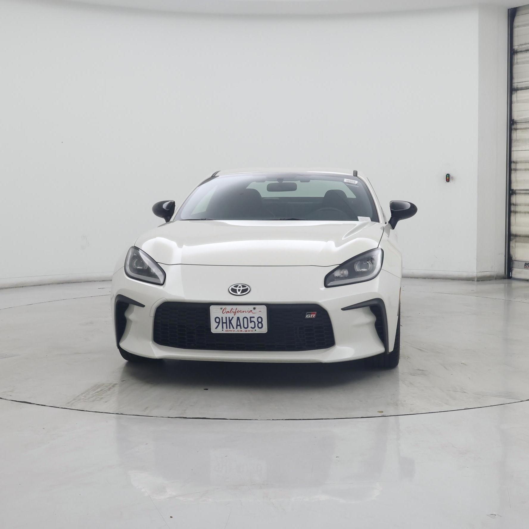 Thumbnail: 2023 Toyota GR86 - 5