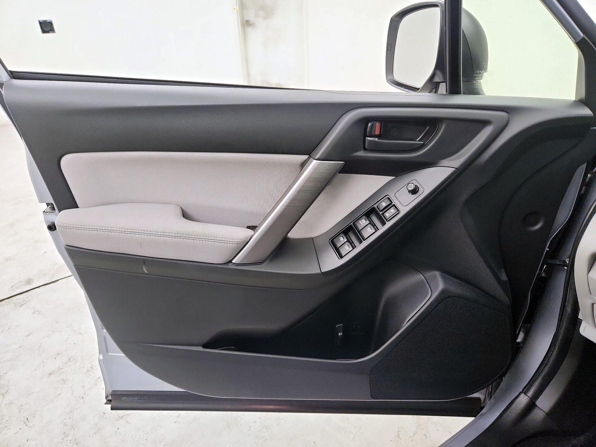 Thumbnail: 2014 Subaru Forester - 12