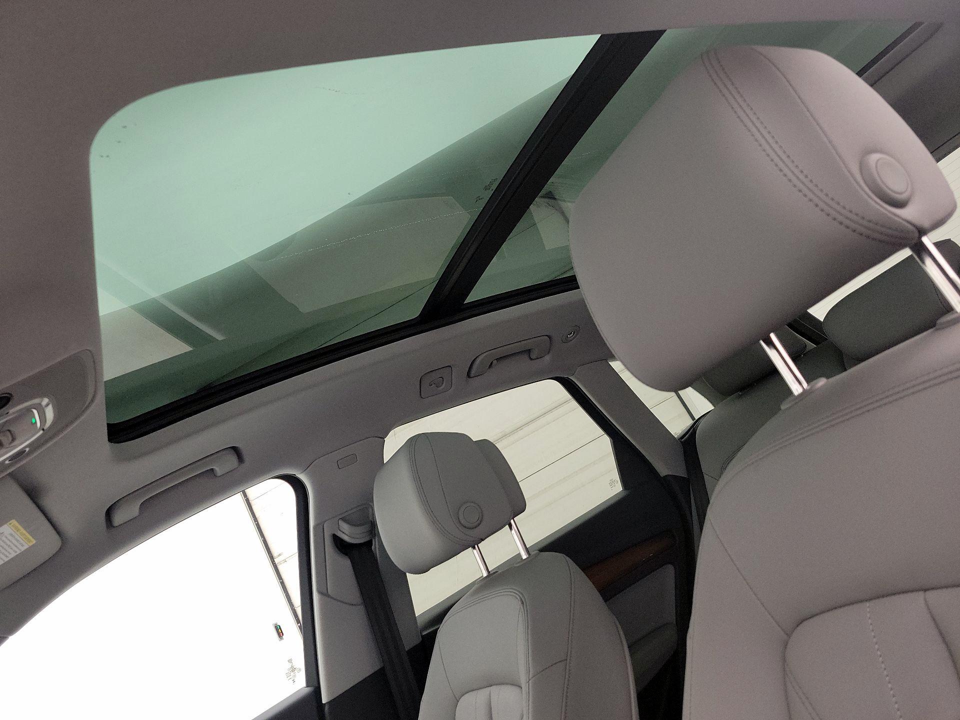 Thumbnail: 2023 Audi Q5 - 19