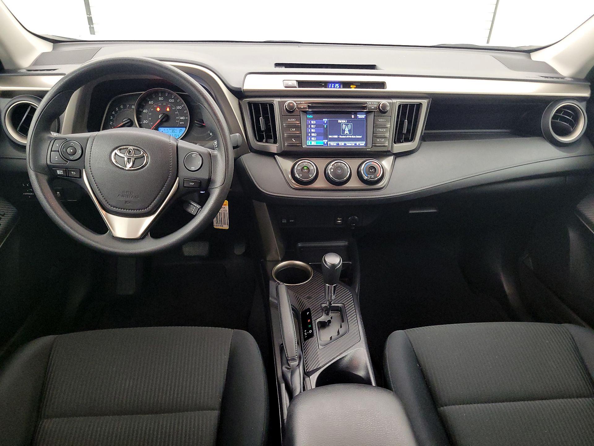 Thumbnail: 2015 Toyota RAV4 - 9