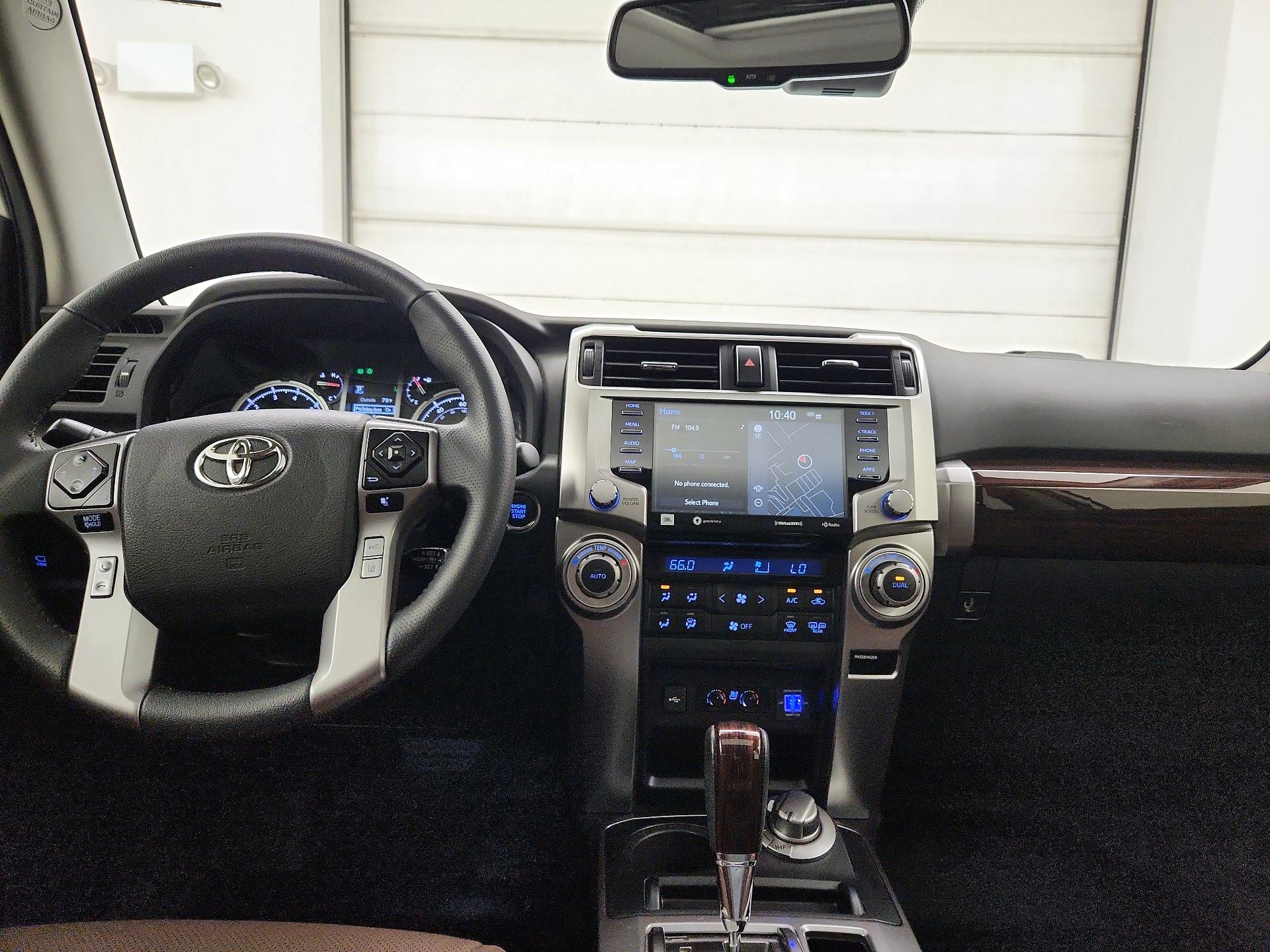 Thumbnail: 2022 Toyota 4Runner - 9