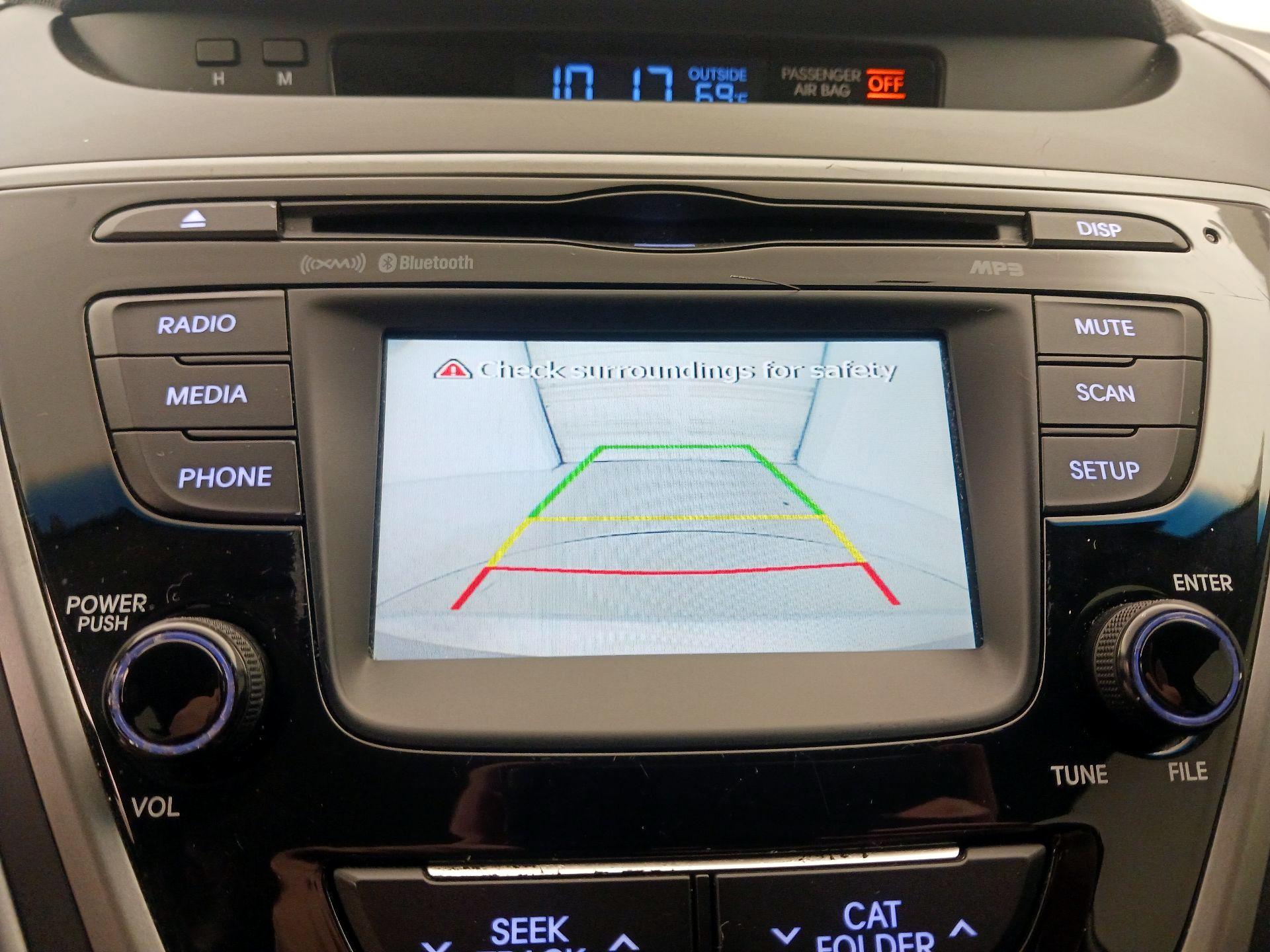 Thumbnail: 2015 Hyundai Elantra - 14