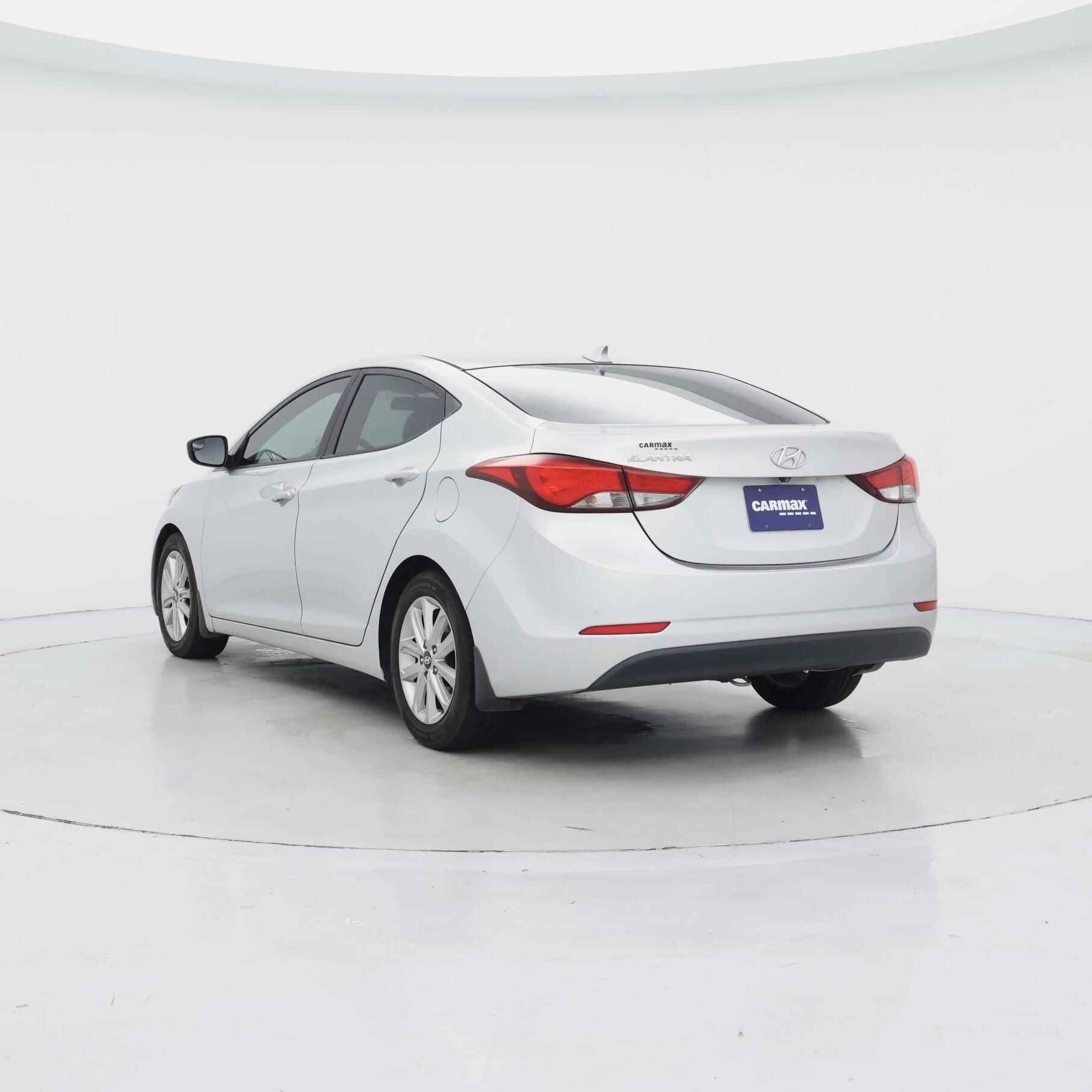 Thumbnail: 2015 Hyundai Elantra - 2
