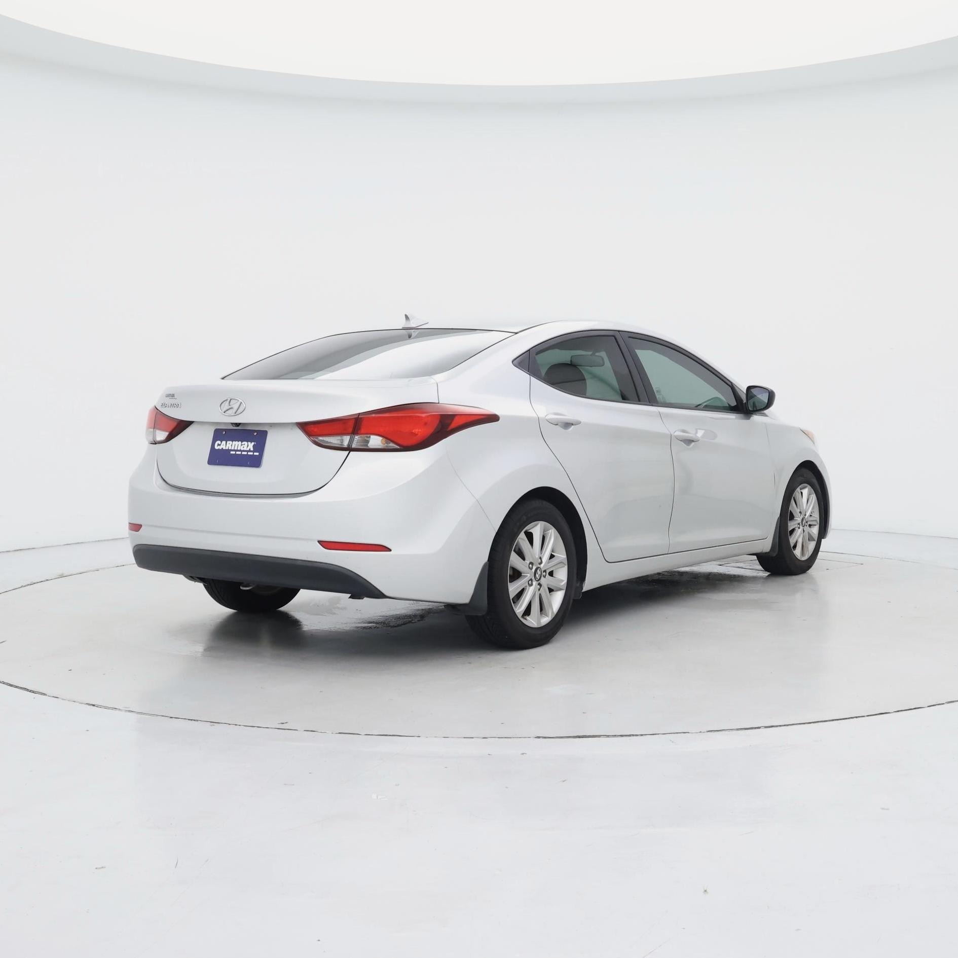 Thumbnail: 2015 Hyundai Elantra - 8