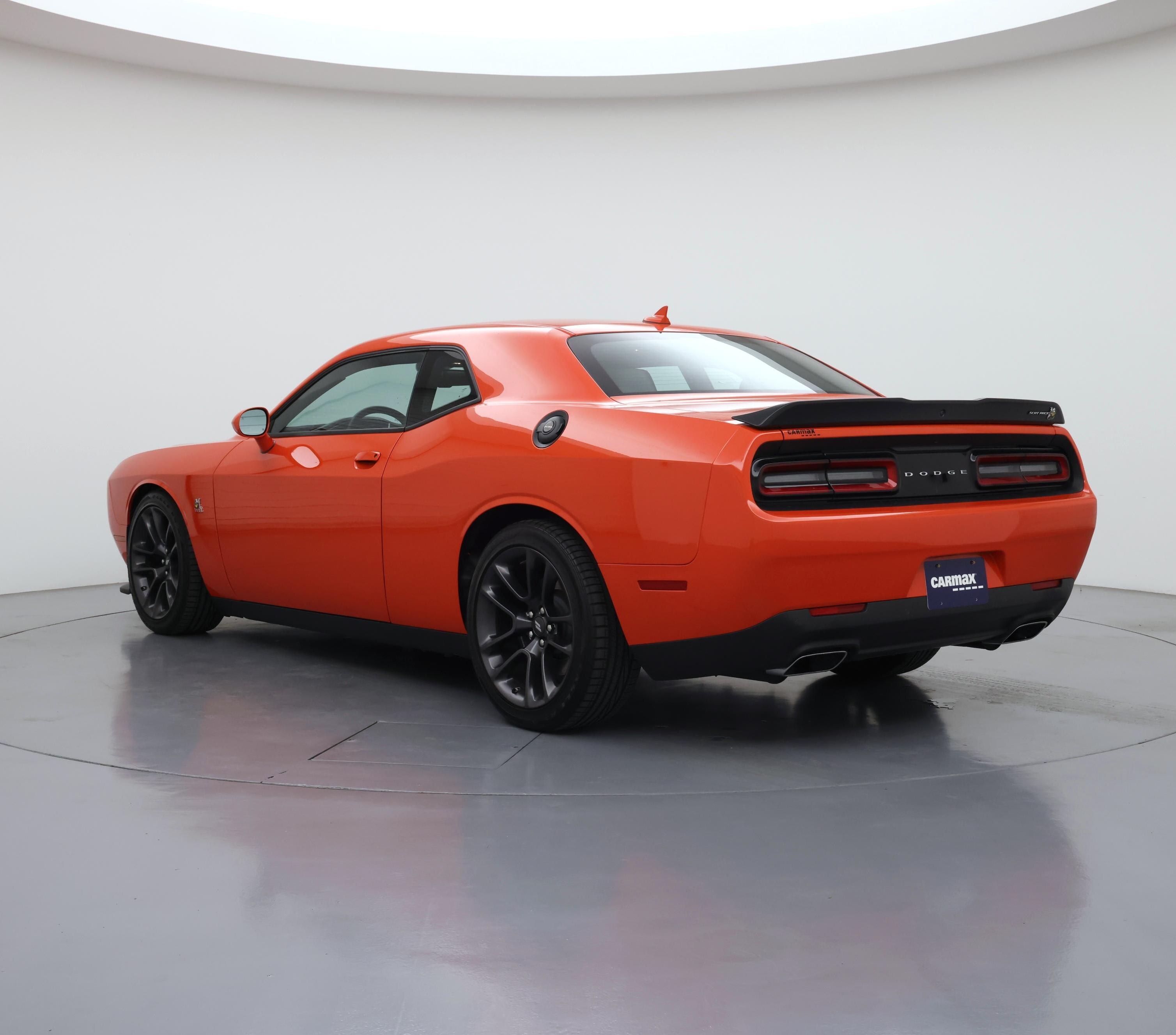 Thumbnail: 2022 Dodge Challenger - 2