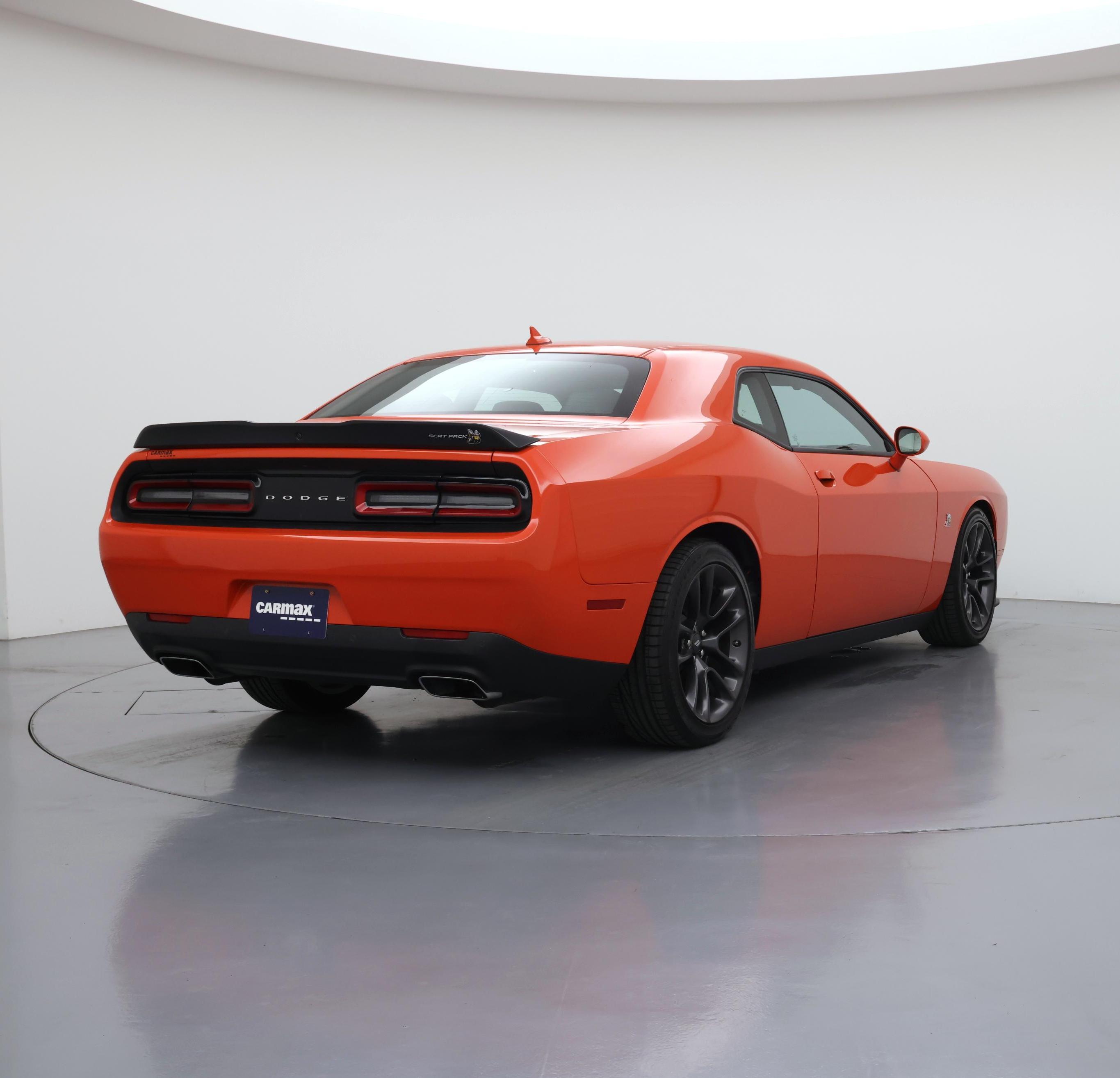 Thumbnail: 2022 Dodge Challenger - 8
