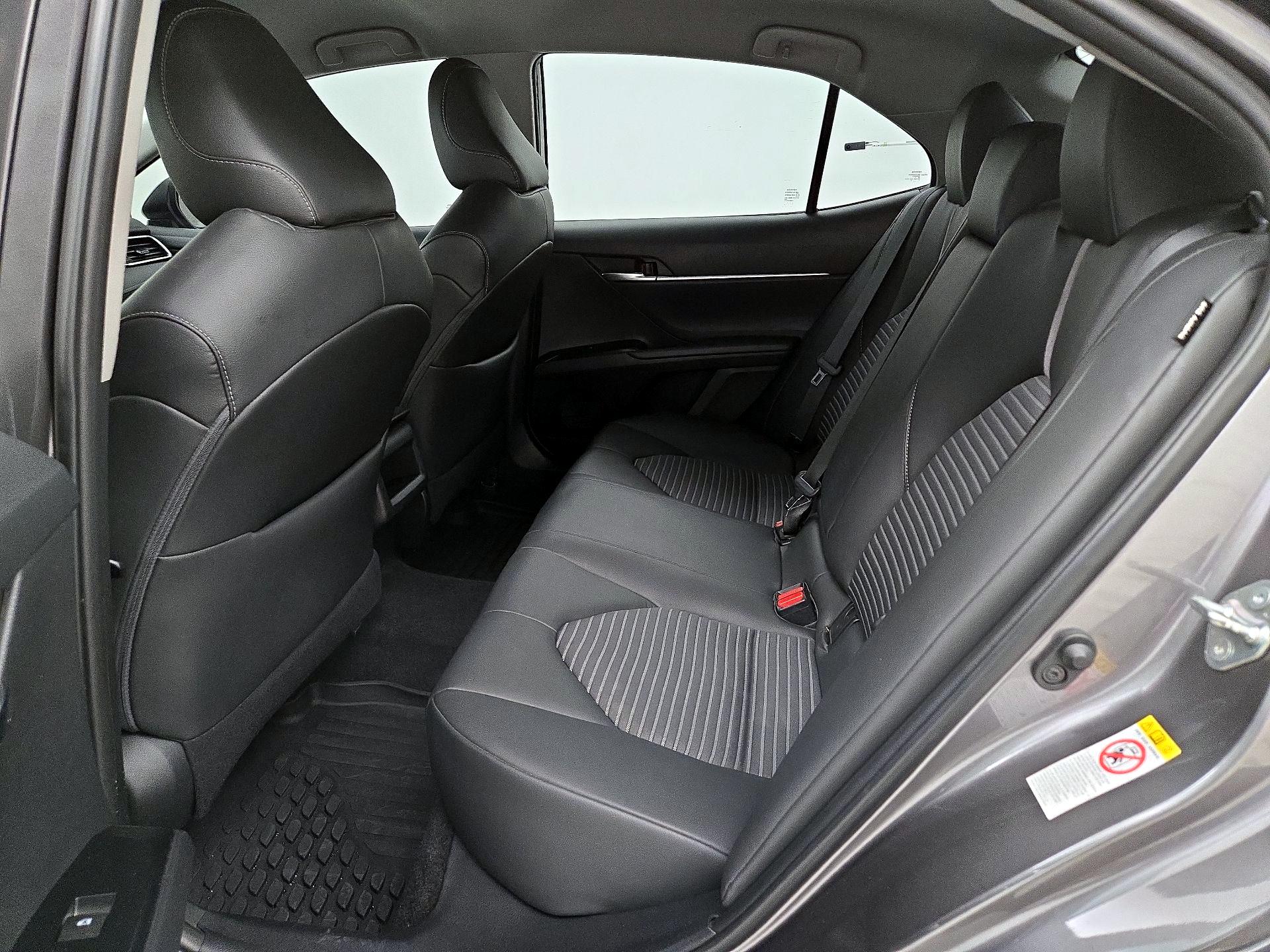 Thumbnail: 2018 Toyota Camry - 19