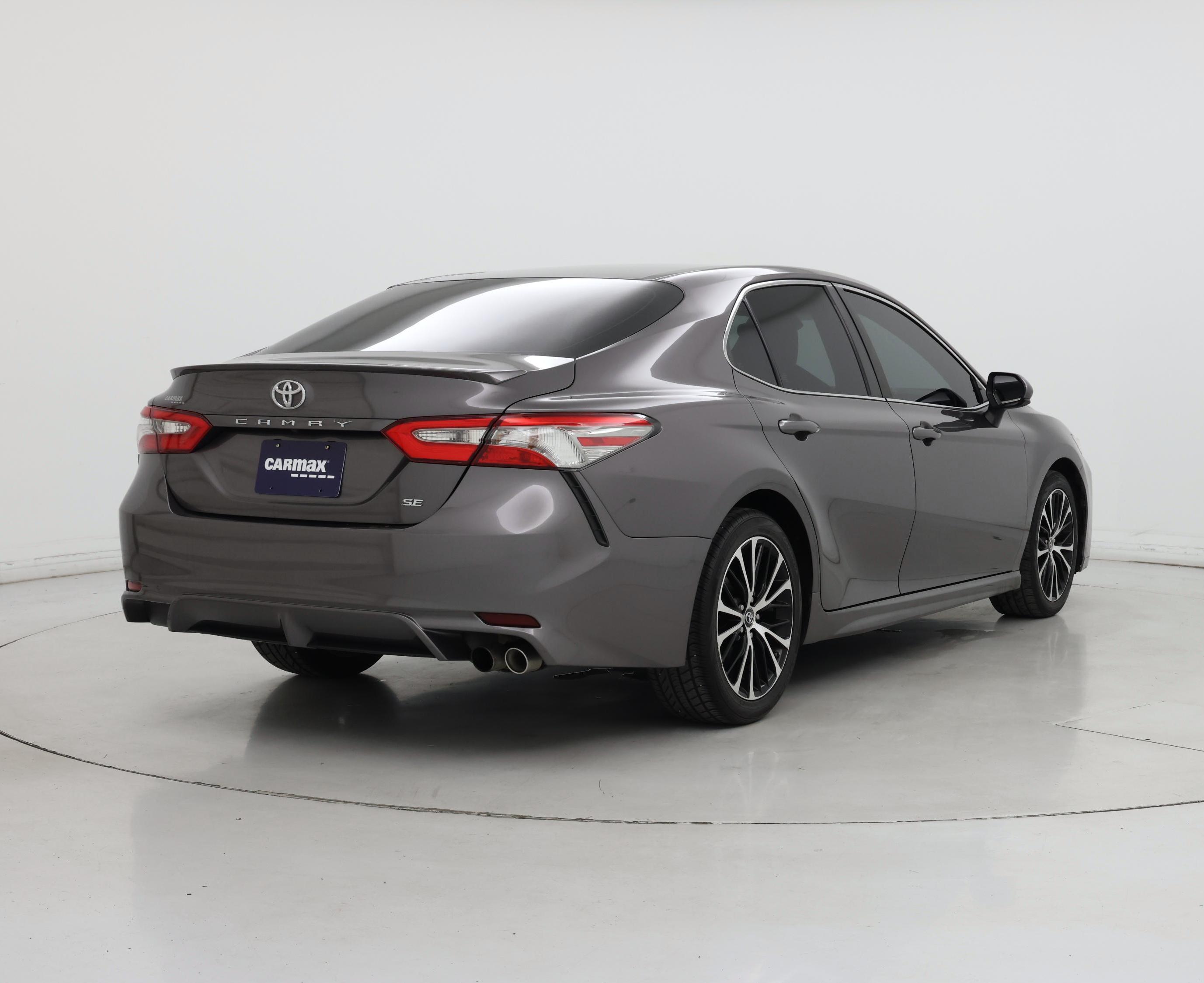 Thumbnail: 2018 Toyota Camry - 8