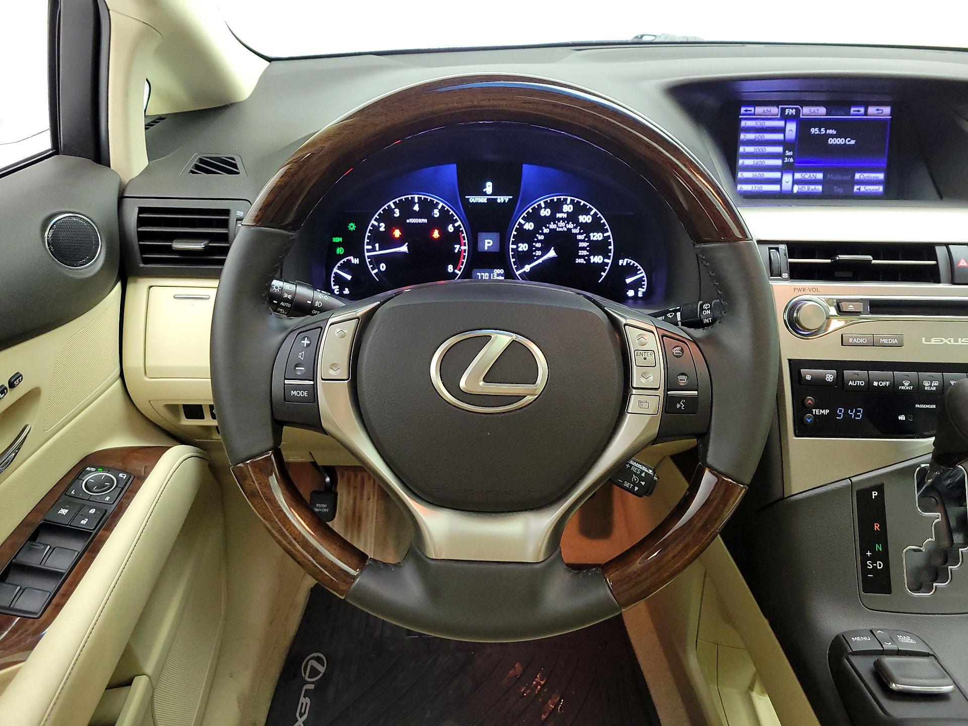 Thumbnail: 2015 Lexus RX - 10