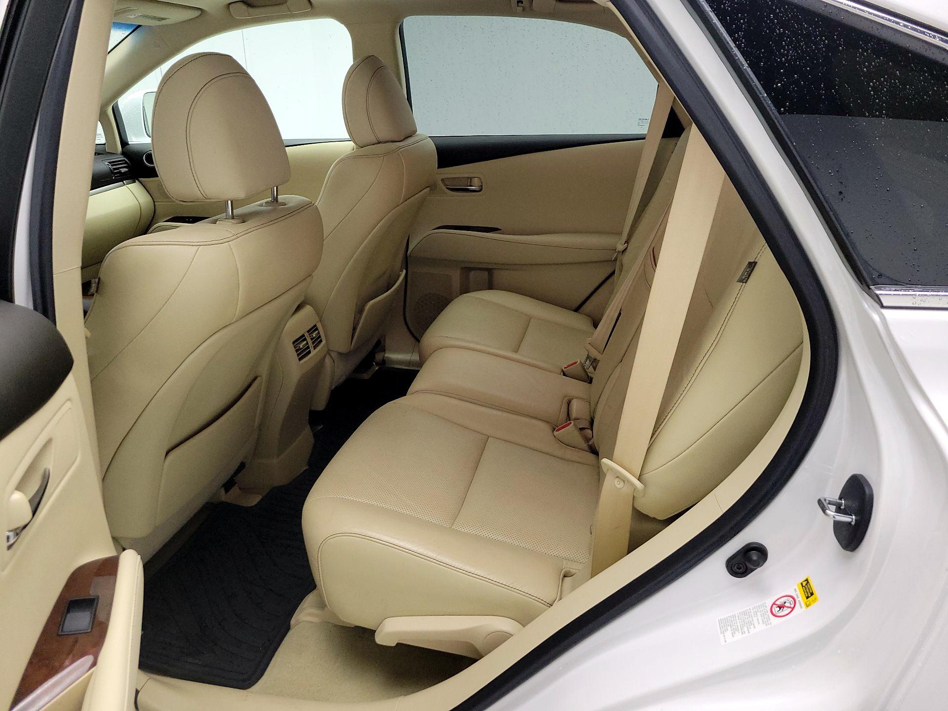 Thumbnail: 2015 Lexus RX - 18