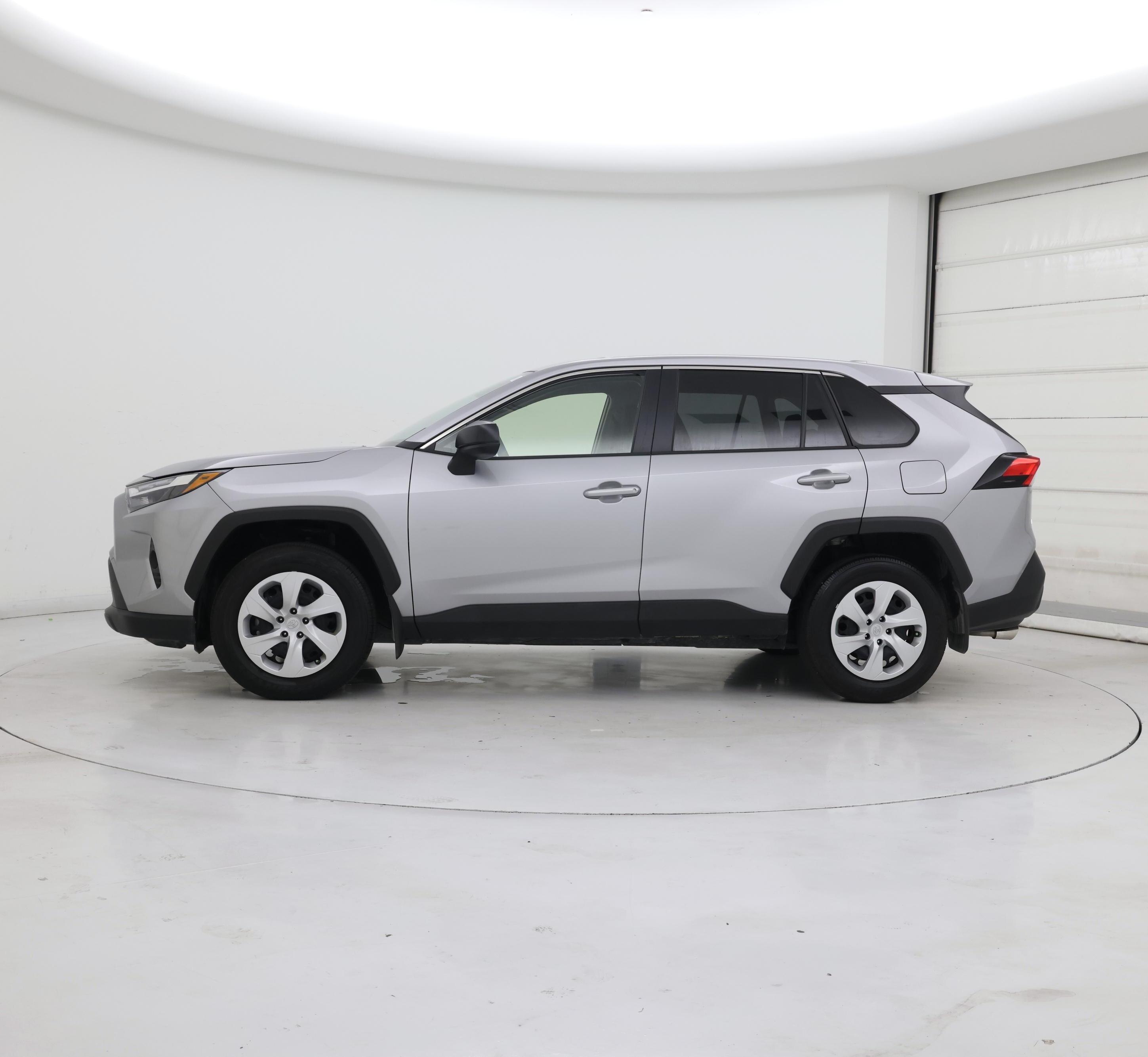 Thumbnail: 2025 Toyota RAV4 - 3