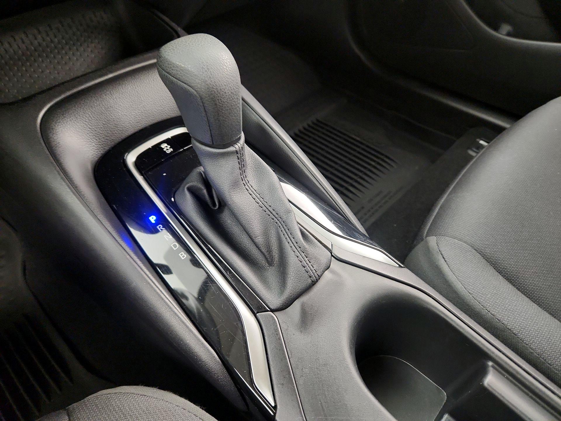 Thumbnail: 2025 Toyota Corolla - 18