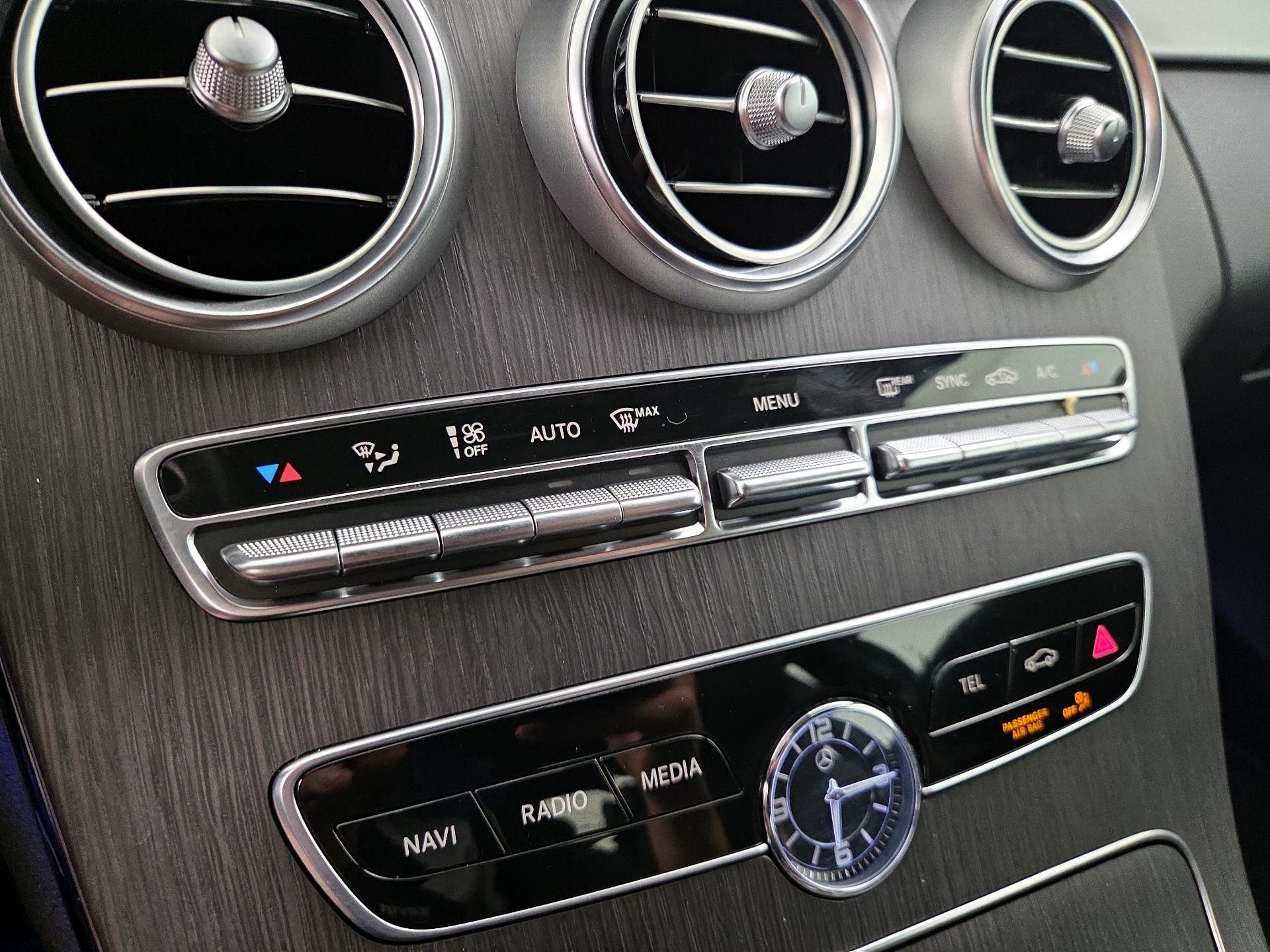 Thumbnail: 2023 Mercedes-Benz C-Class - 16