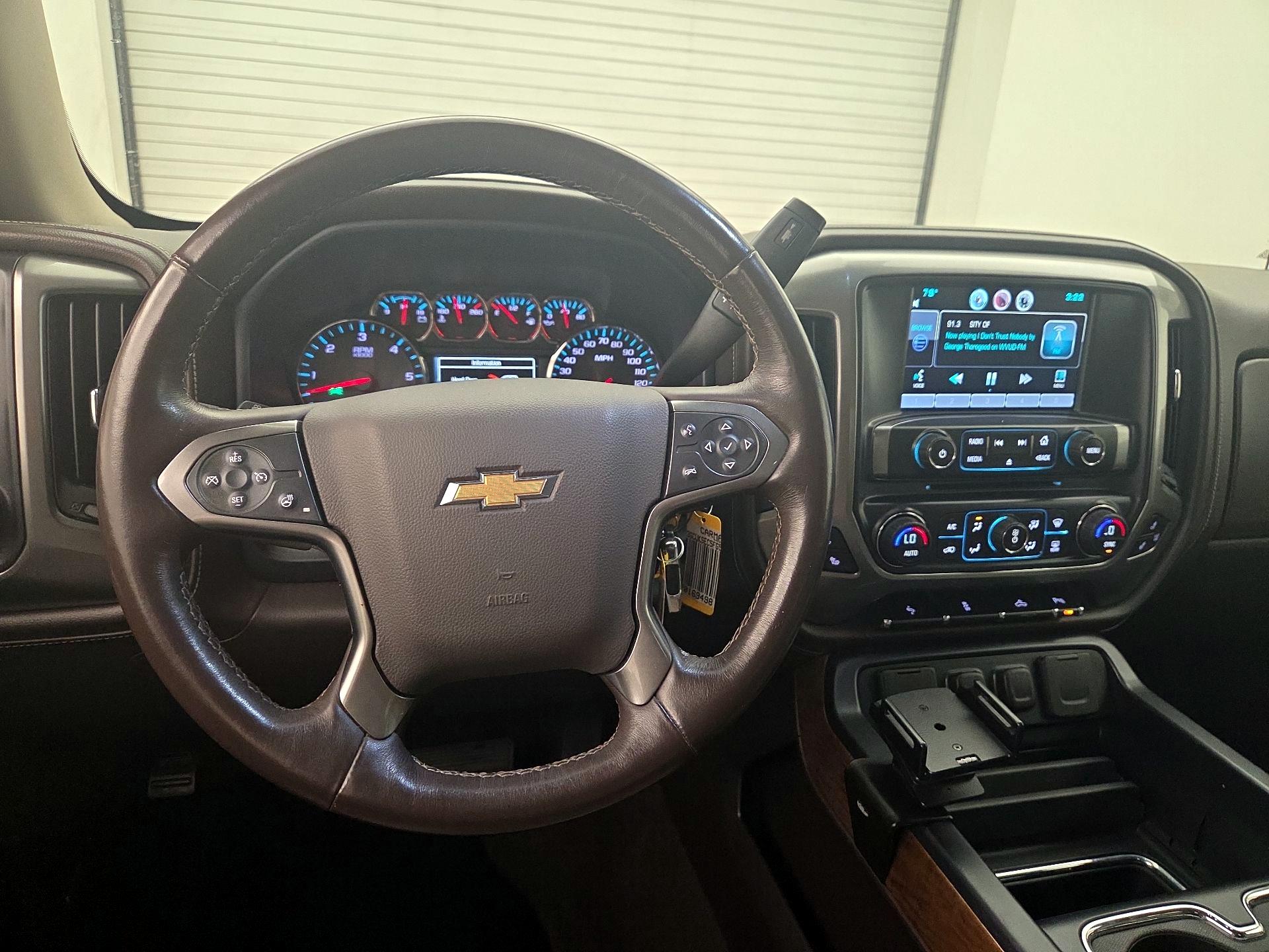 Thumbnail: 2015 Chevrolet Silverado 1500 - 10