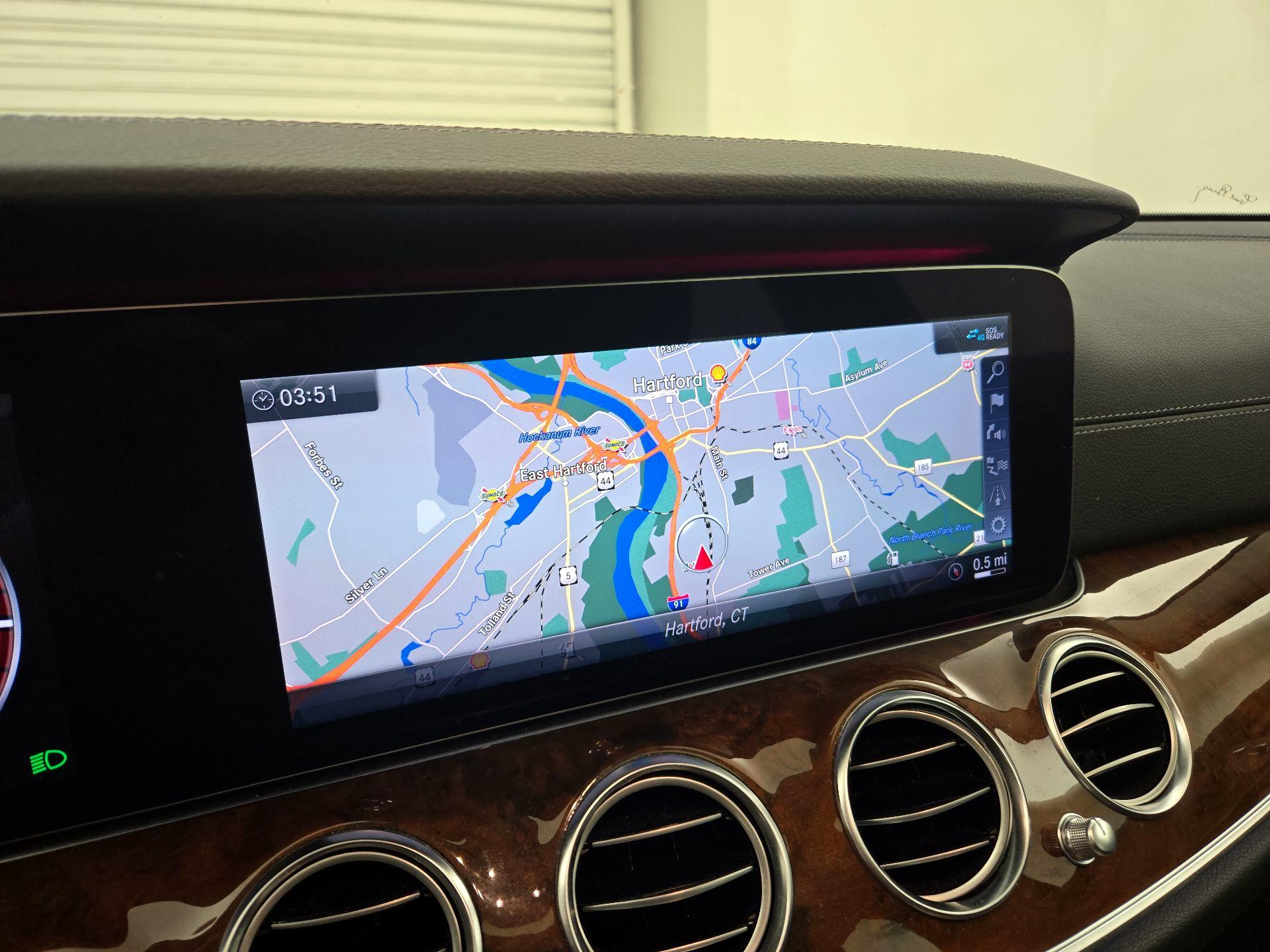 Thumbnail: 2019 Mercedes-Benz E-Class - 14