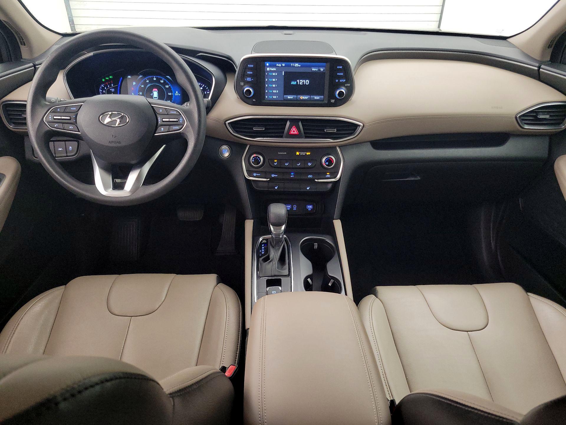 Thumbnail: 2019 Hyundai Santa Fe - 9