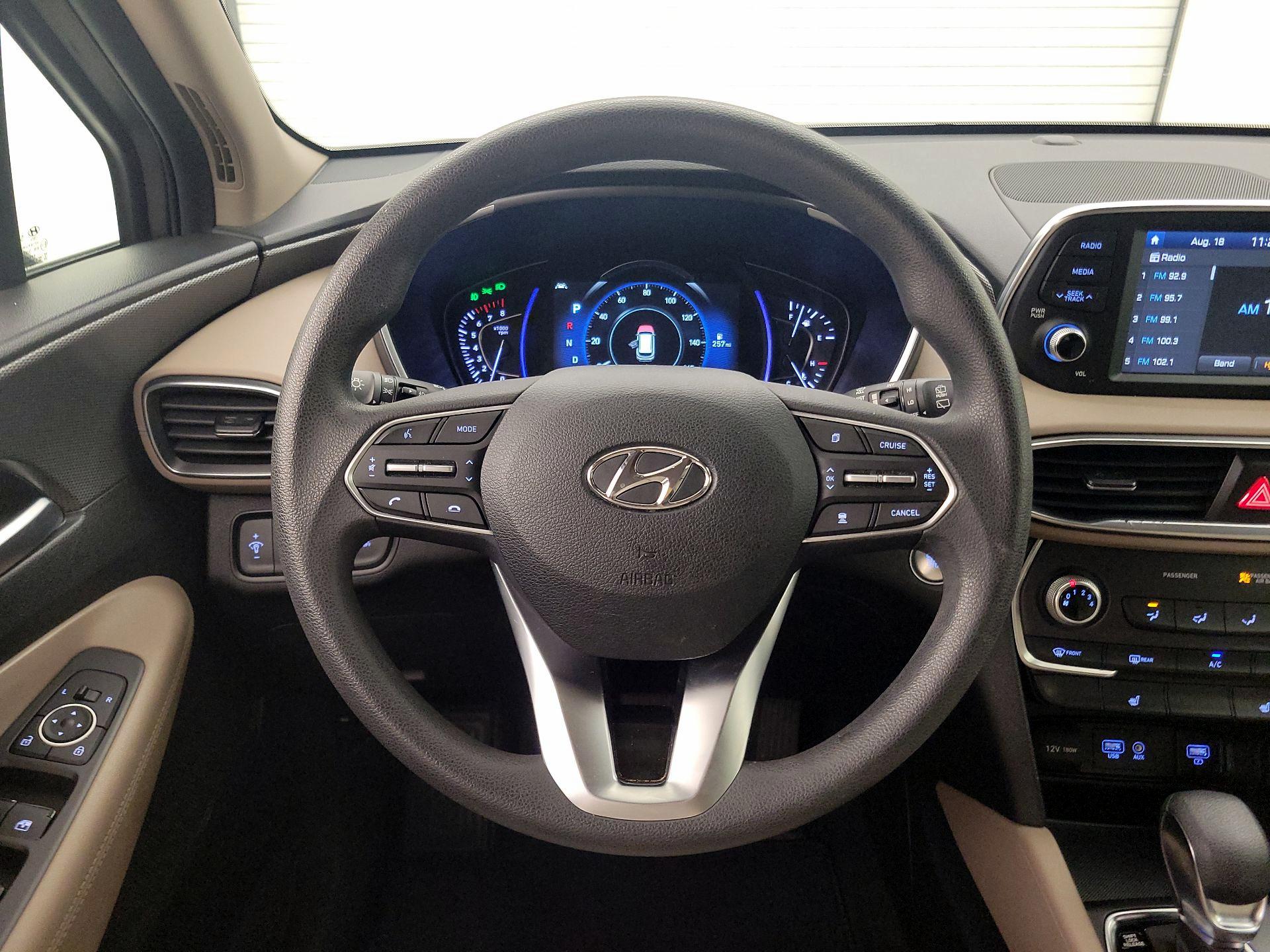 Thumbnail: 2019 Hyundai Santa Fe - 10