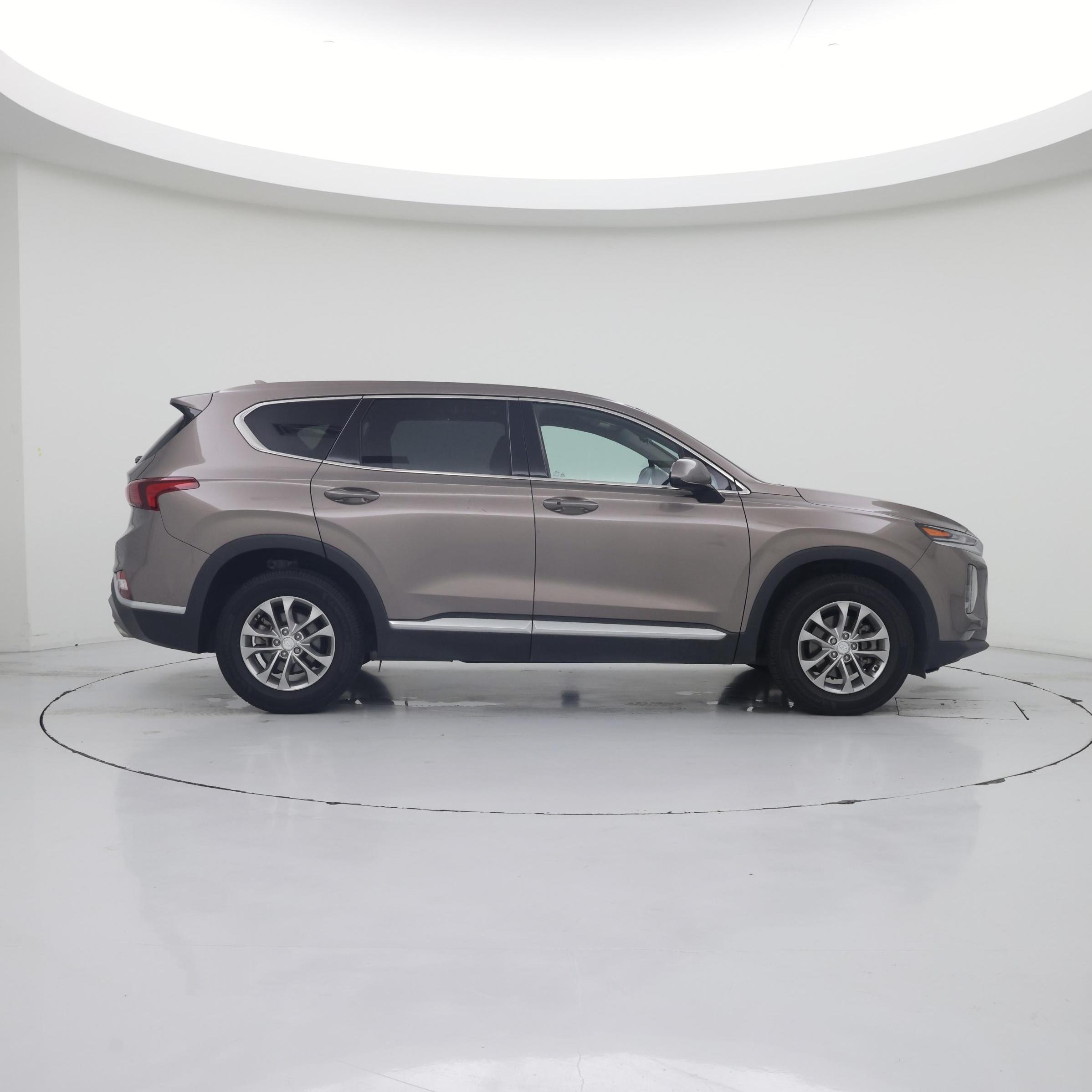 Thumbnail: 2019 Hyundai Santa Fe - 7
