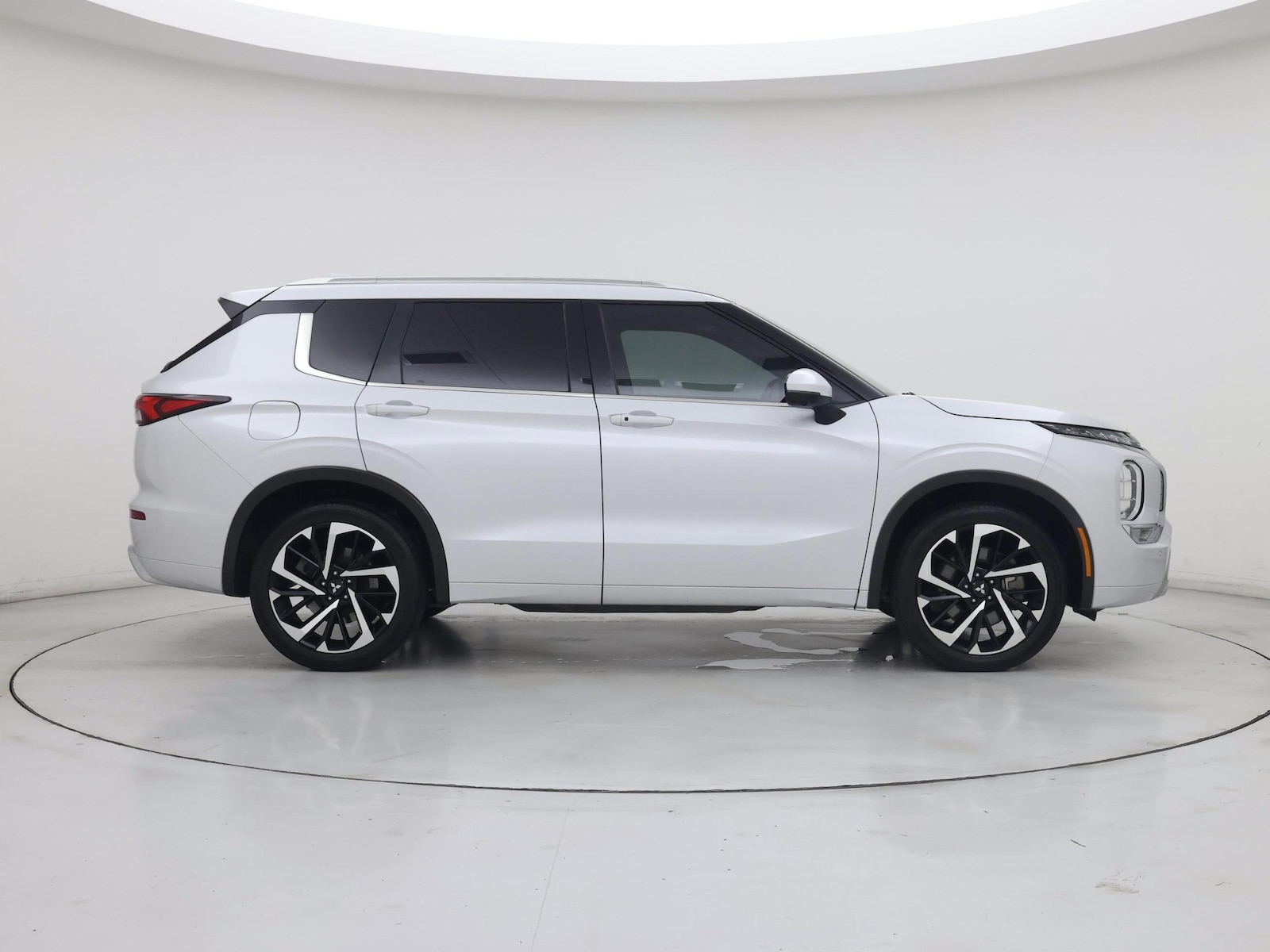 2022 Mitsubishi Outlander SEL - Photo 8