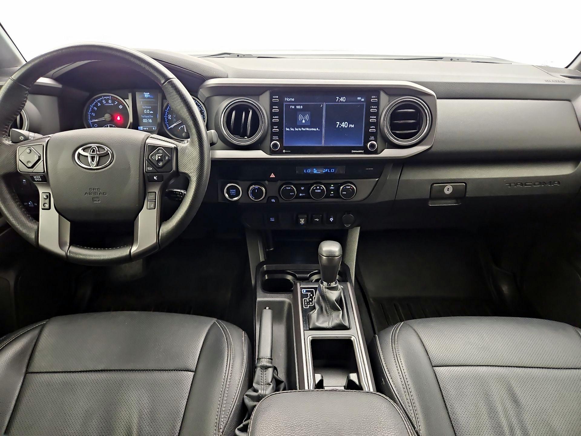 Thumbnail: 2022 Toyota Tacoma - 9