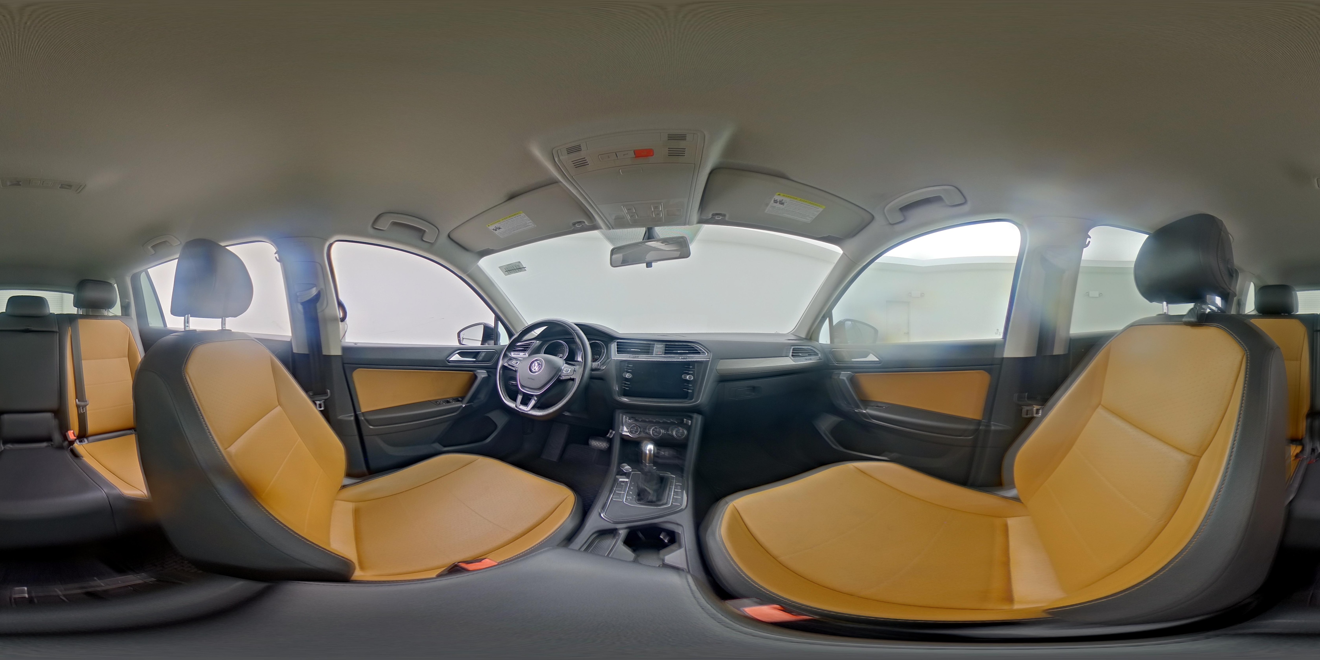 2018 Volkswagen Tiguan SE - Photo 26