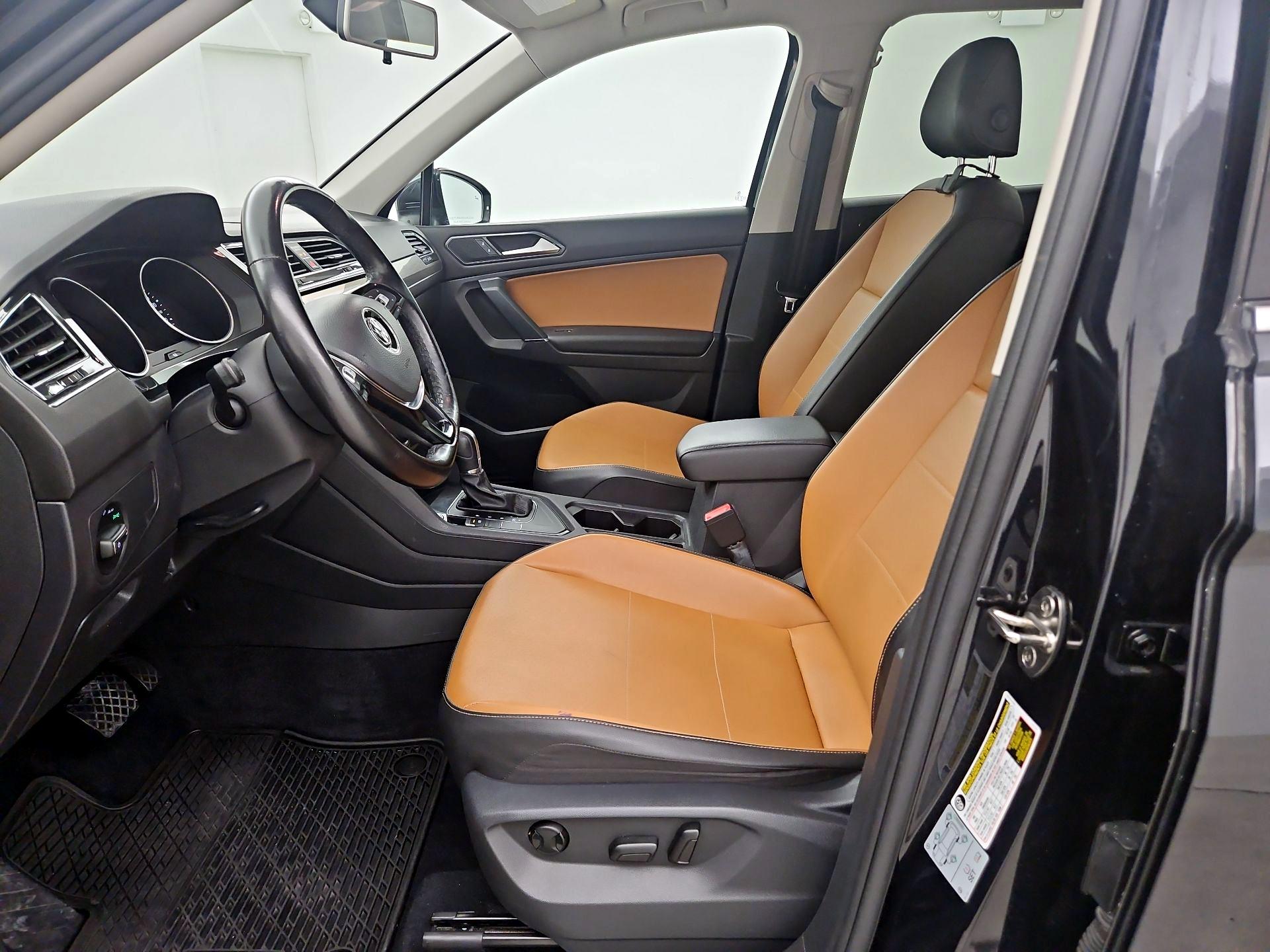 Thumbnail: 2018 Volkswagen Tiguan - 11