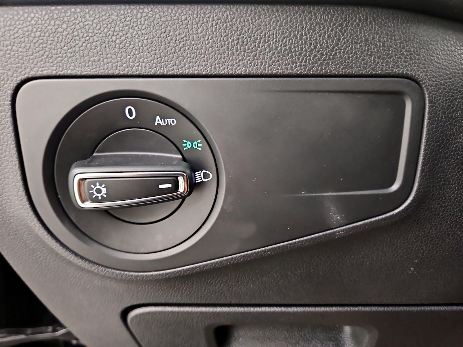 2018 Volkswagen Tiguan SE - Photo 14