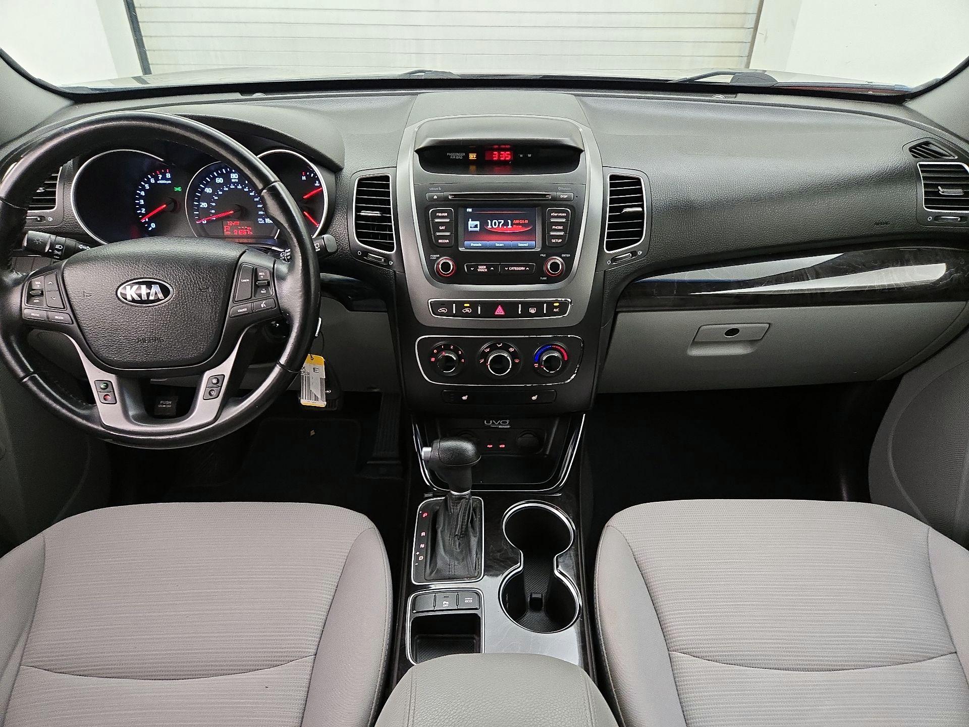 Thumbnail: 2014 Kia Sorento - 9