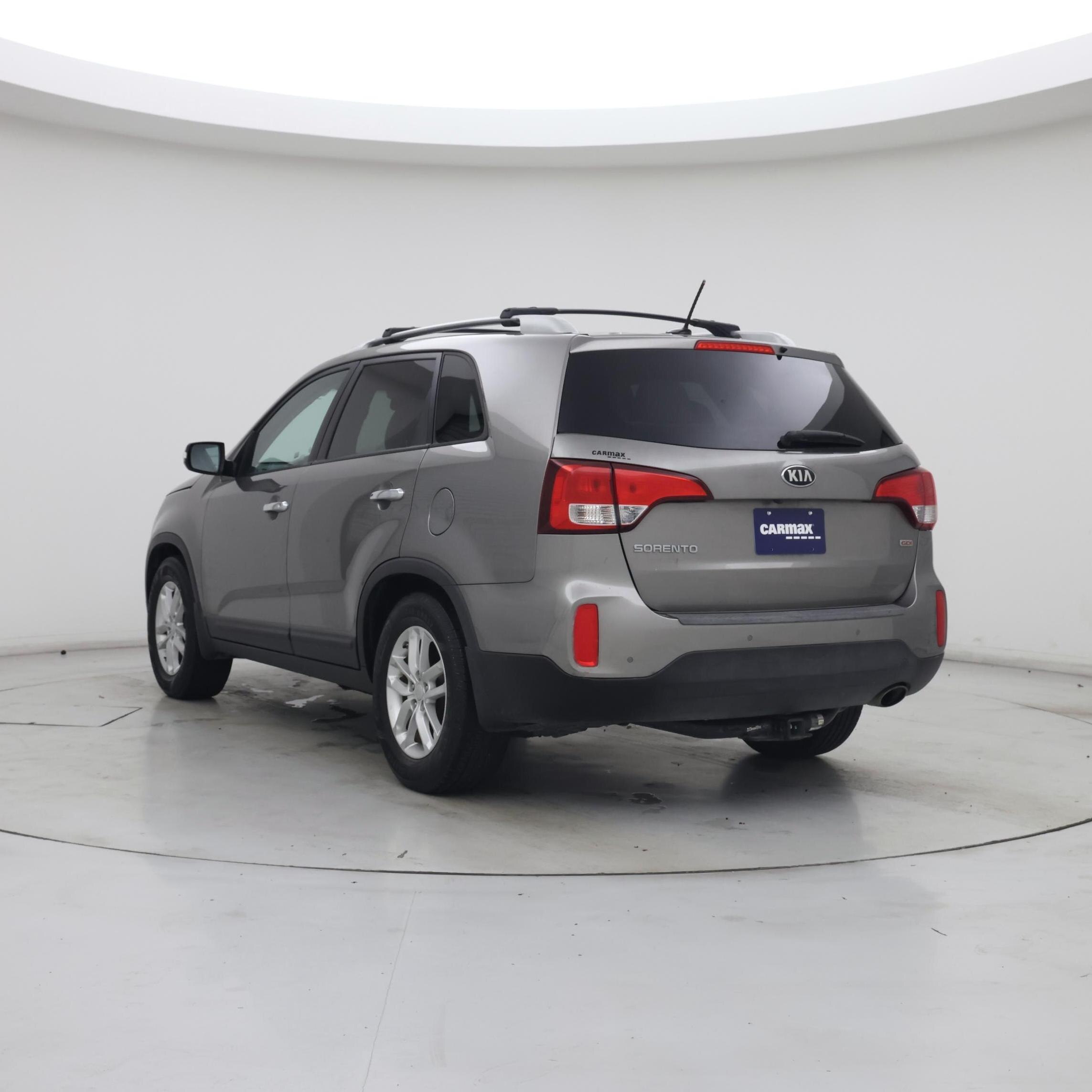 Thumbnail: 2014 Kia Sorento - 2