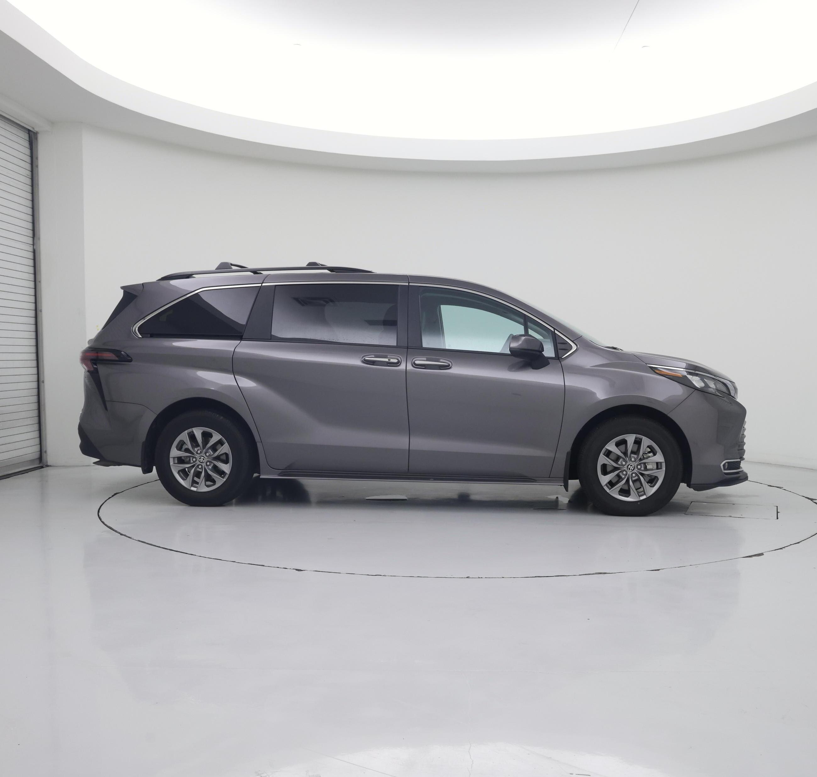 Thumbnail: 2024 Toyota Sienna - 7