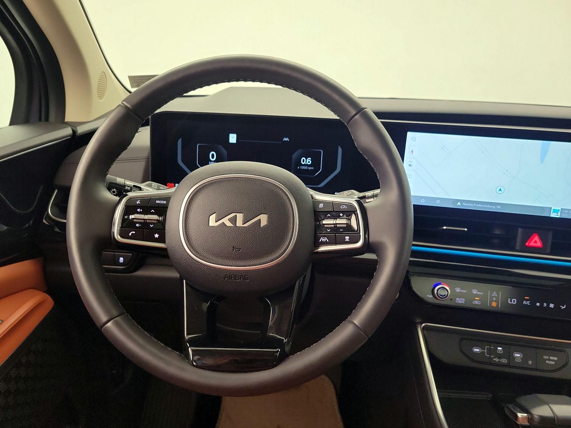 Thumbnail: 2025 Kia Carnival - 10