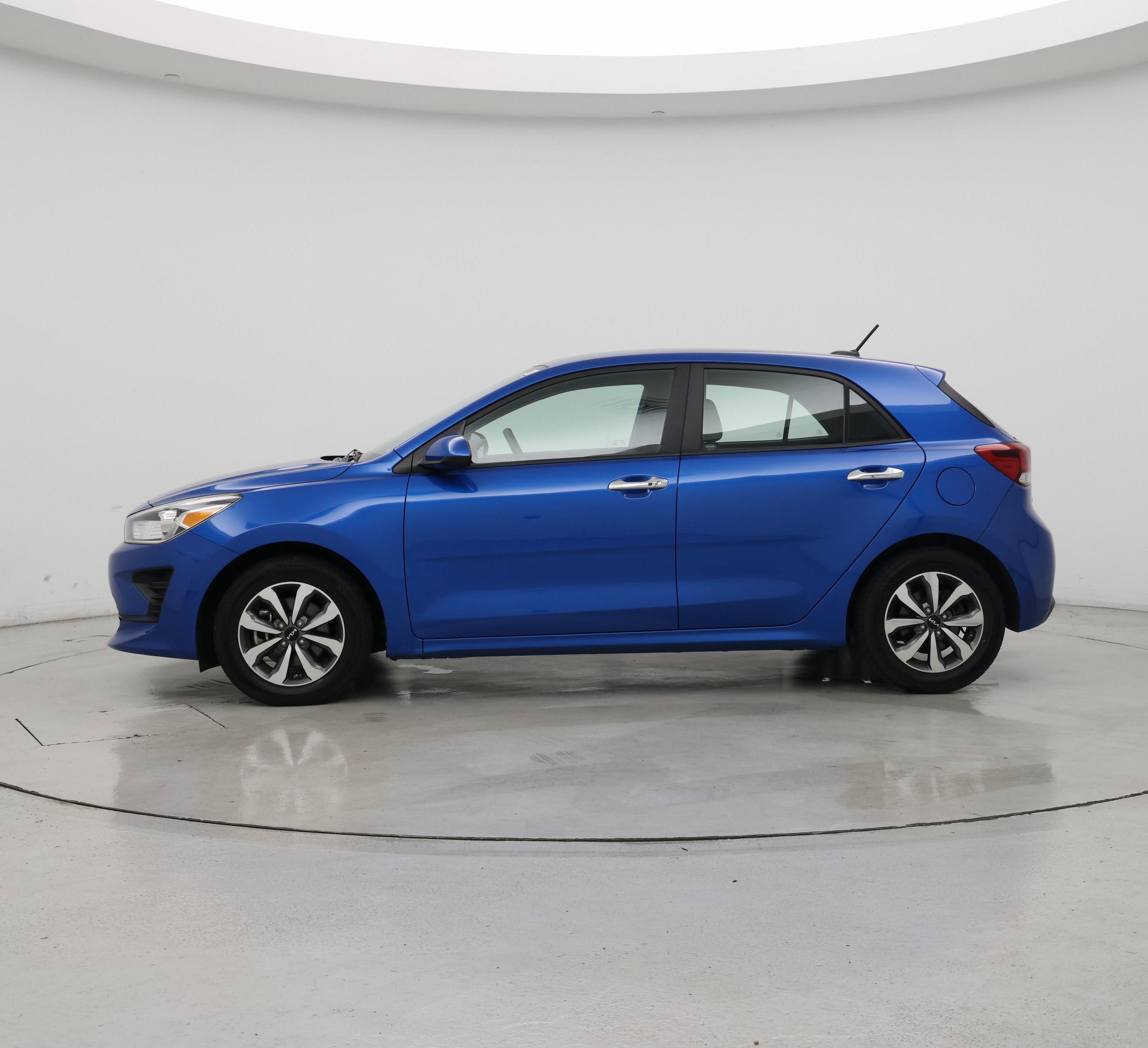 Thumbnail: 2023 Kia Rio - 3