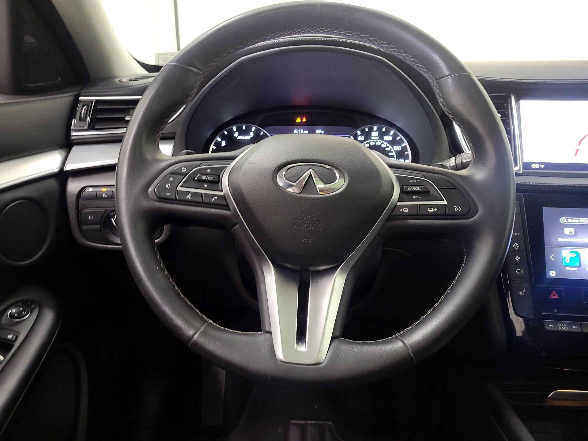 Thumbnail: 2020 INFINITI QX50 - 10