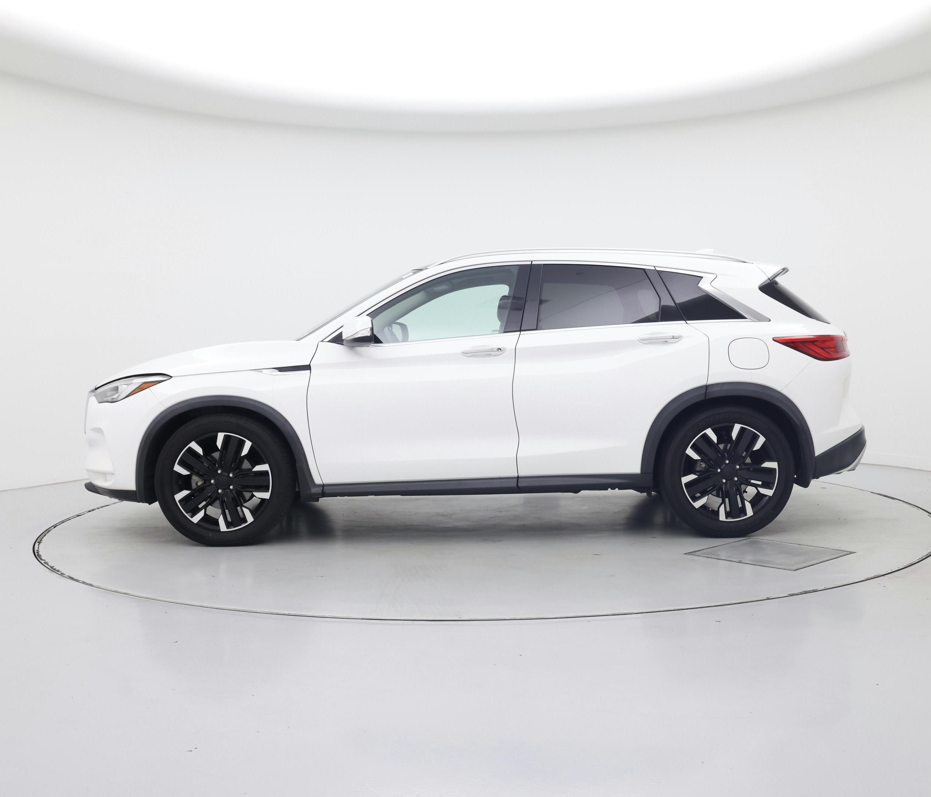 Thumbnail: 2020 INFINITI QX50 - 3