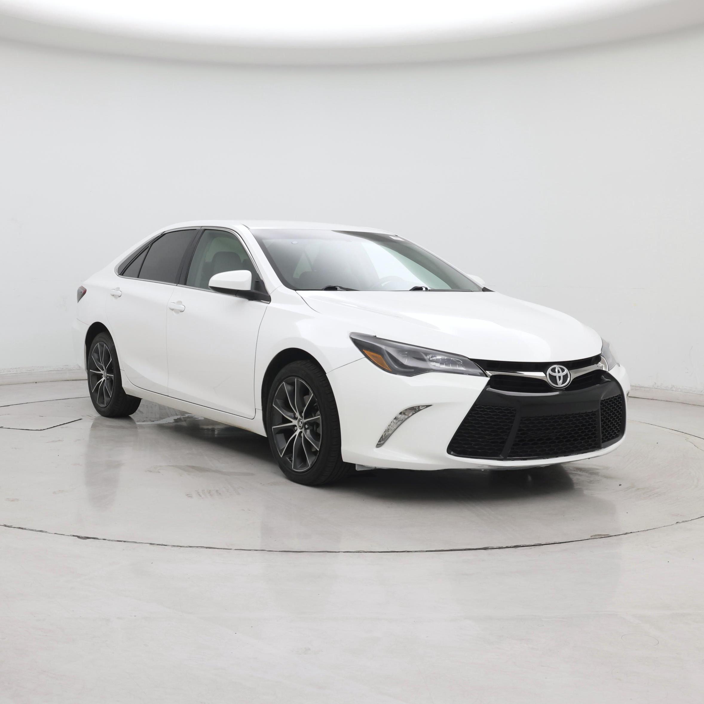 White 2015 Toyota Camry Sedan Front-Wheel Drive Automatic
