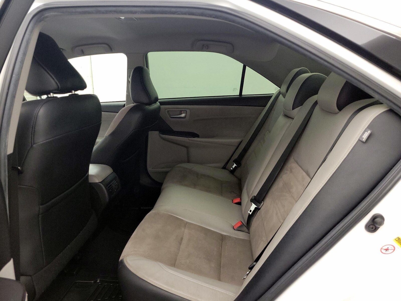 2015 Toyota Camry XSE - Photo 20
