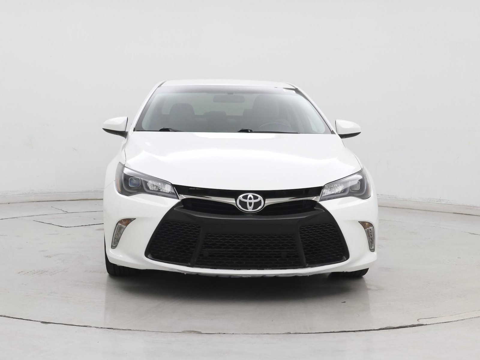 2015 Toyota Camry XSE - Photo 6